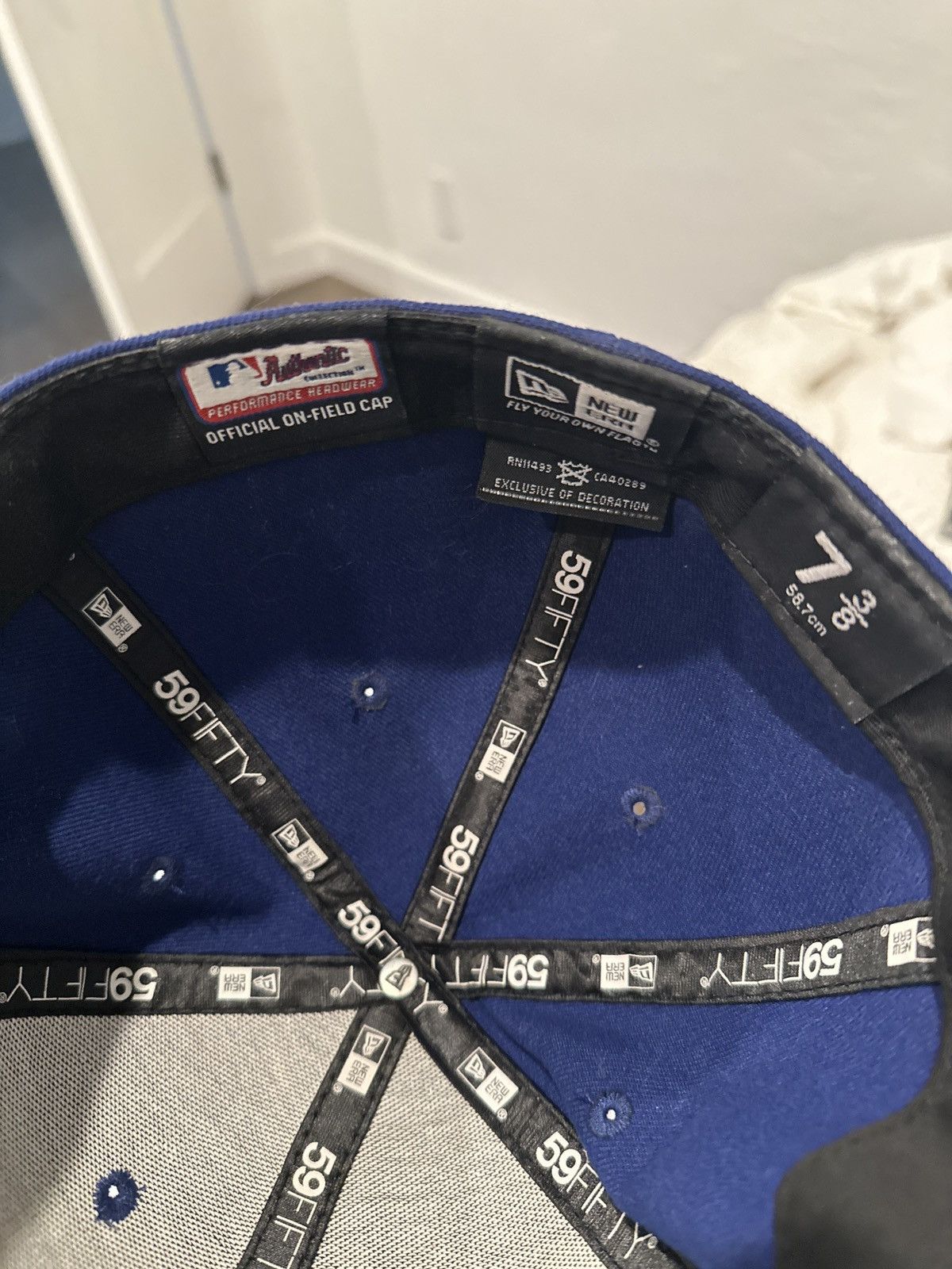 New Era LA Dodgers Blue classic hat 7 3/8 Size ONE SIZE - 6 Thumbnail