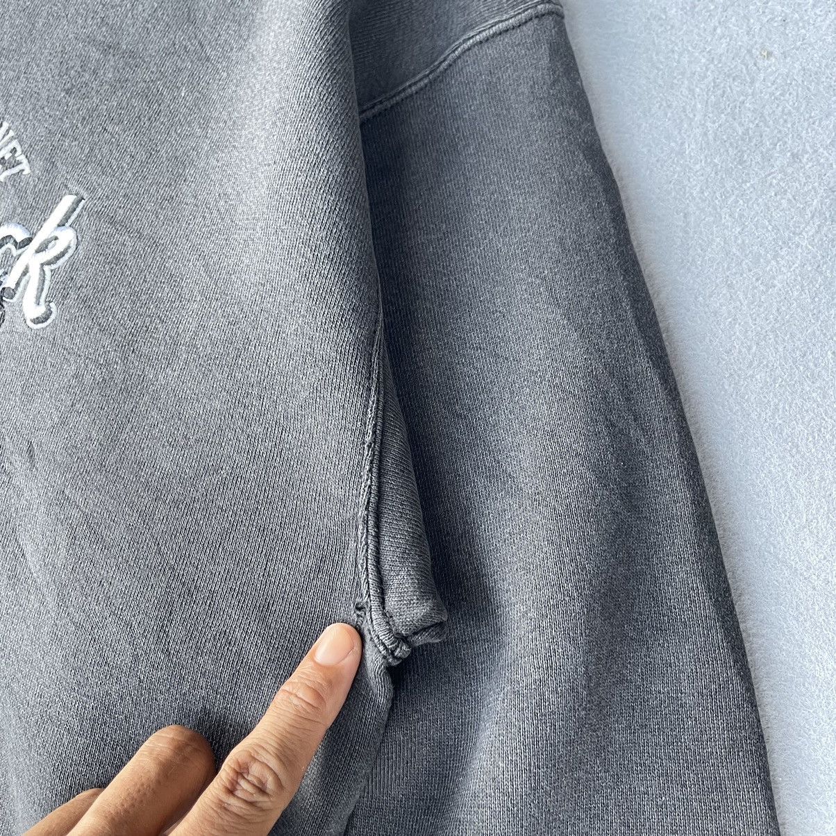 Hard Rock Cafe Vintage 1990s Hard Rock Cafe Hollywood Sweatshirt Size US S / EU 44-46 / 1 - 7 Thumbnail