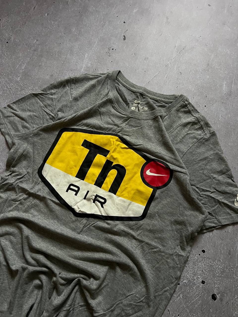 Nike Nike T-Shirt Mens TN Air Short Sleeve Crew Neck S Vintage Size US S / EU 44-46 / 1 - 2 Thumbnail