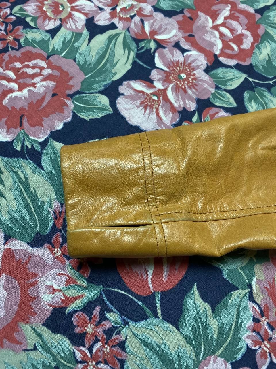 Gap VINTAGE GAP AVANT-GARDE LEATHER Y2K JACKET Size XS / US 0-2 / IT 36-38 - 21 Thumbnail