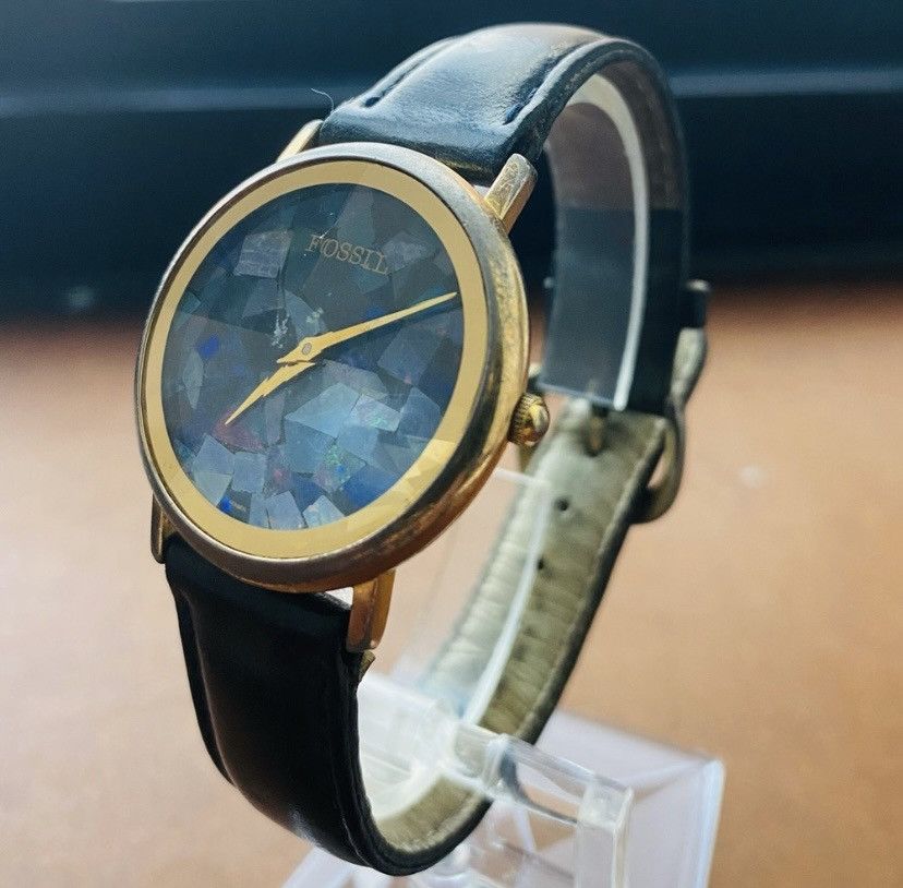 Fossil 1980’s SHATTERED FOSSIL ABALONE WATCH Size ONE SIZE - 5 Thumbnail