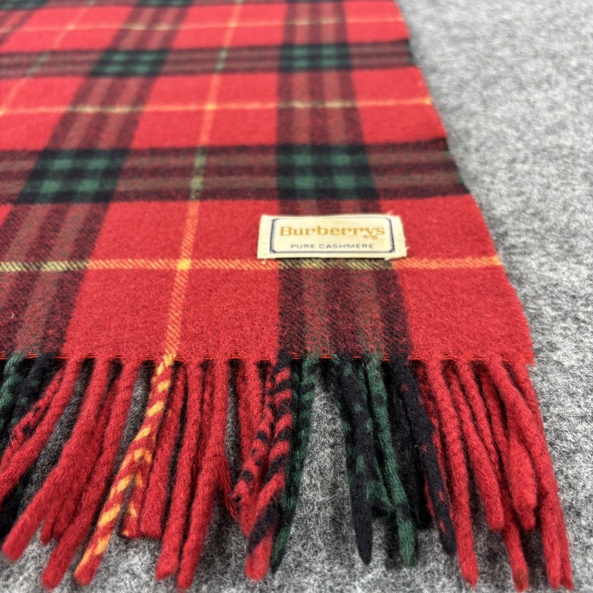 Burberry Burberry Scarf # D736 # Muffler # Neckwear # Nova Check Size ONE SIZE - 8 Thumbnail