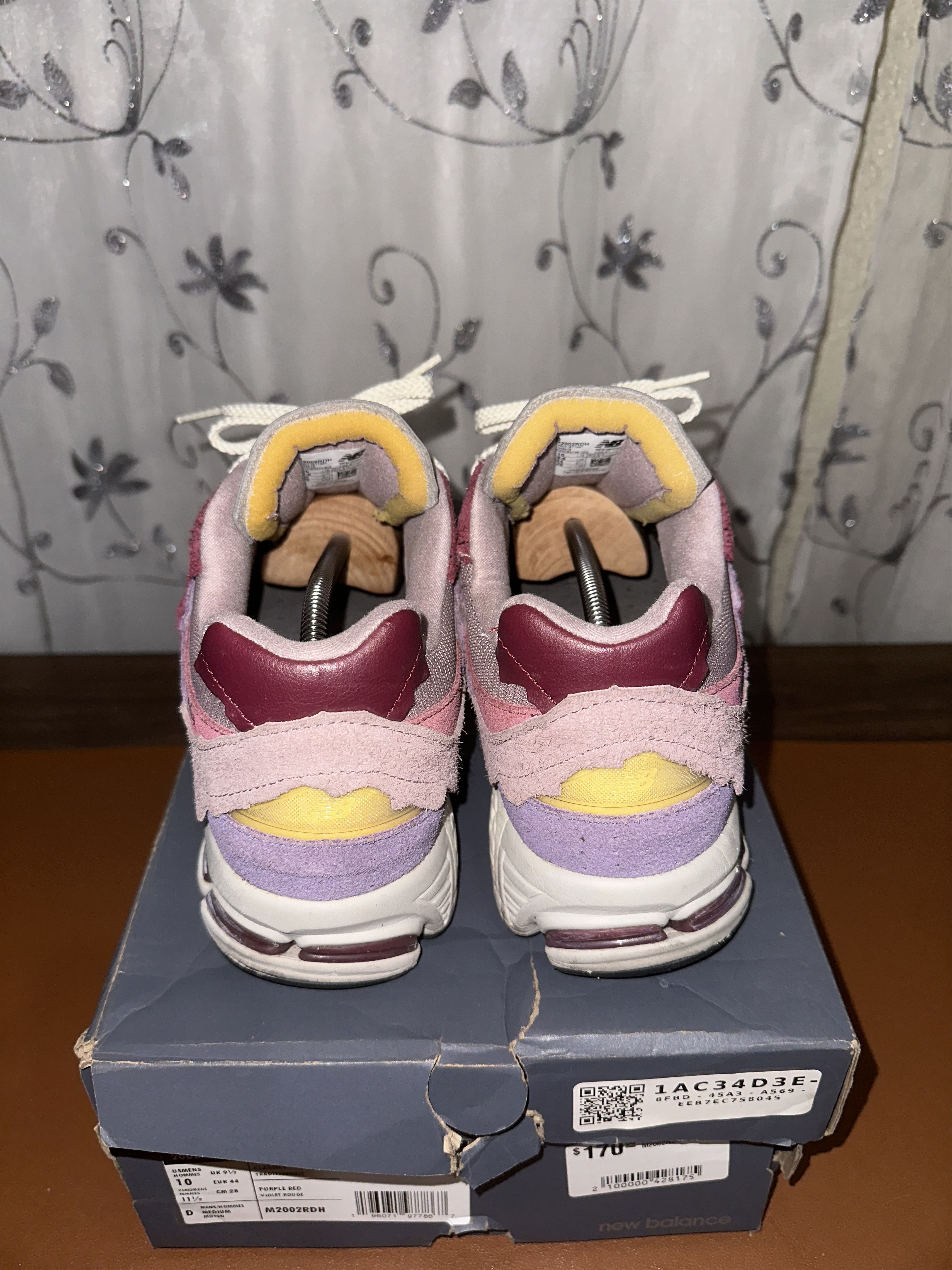 New Balance New Balance 2002r Protection Pack Pink Size US 10 / EU 43 - 4 Thumbnail