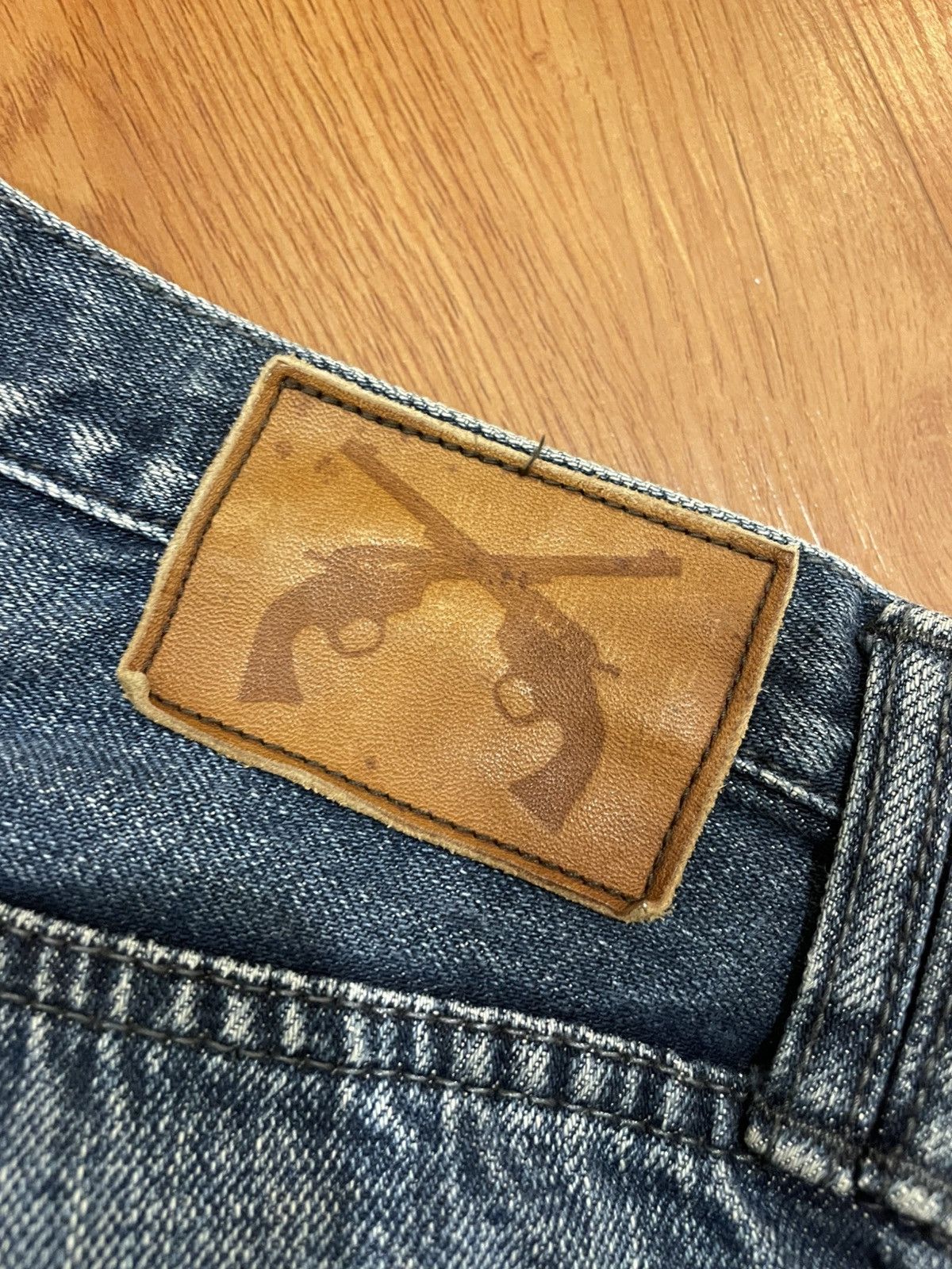 Roar Roar Made in Japan Denim Jeans Cross Gun Design Size US 30 / EU 46 - 4 Thumbnail