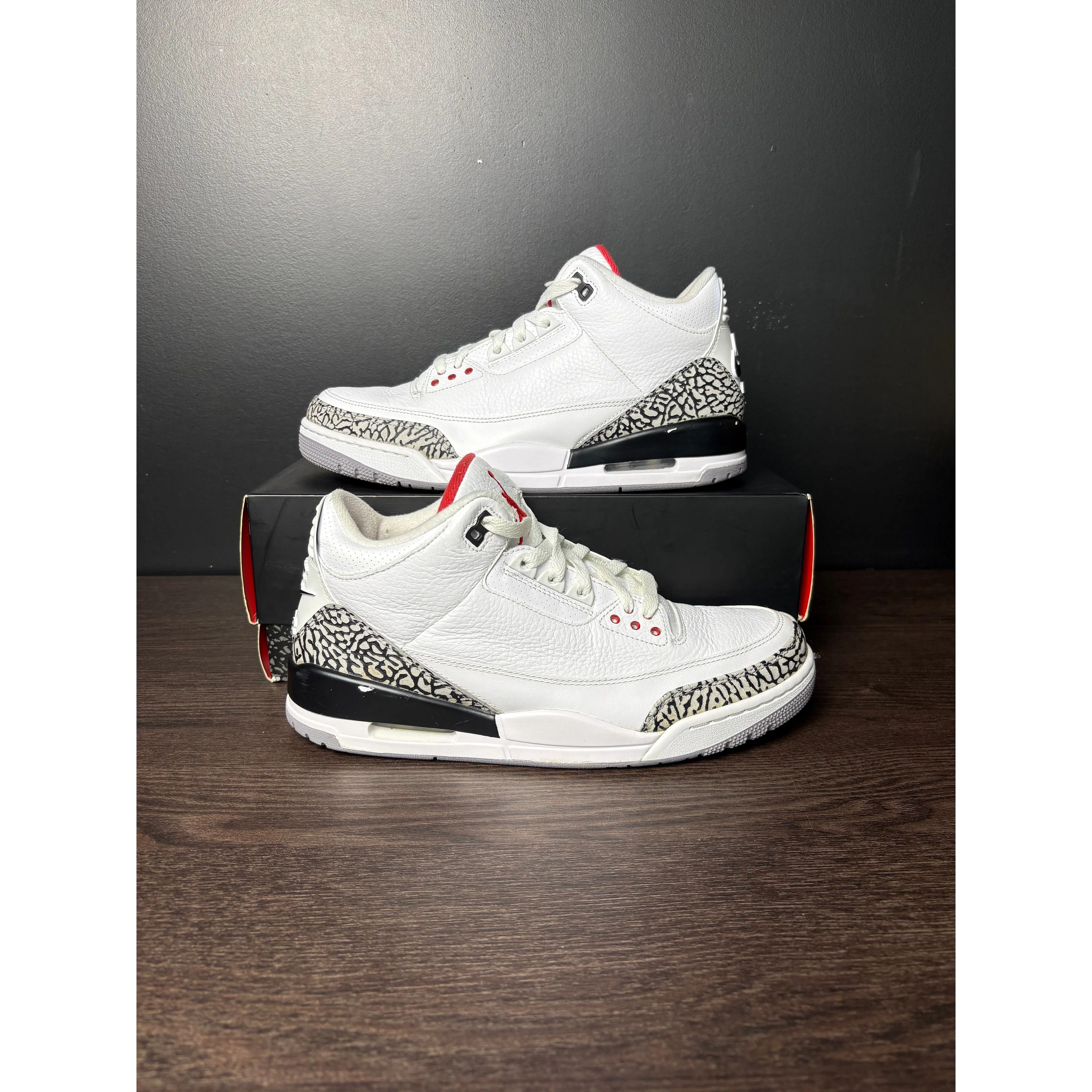 Jordan Brand Air Jordan 3 Retro "White Cement" '88 Dunk Contest (2013) **PRE-OWNED** - 9.5M Size US 9.5 / EU 42-43 - 1 Thumbnail