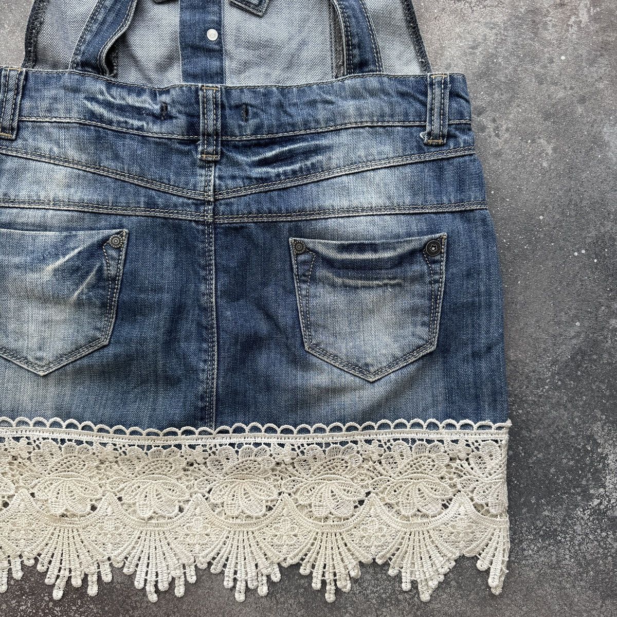Roberto Cavalli Just Cavalli Vintage Y2K Lace Denim Overall Mini Dress Size M / US 6-8 / IT 42-44 - 10 Thumbnail