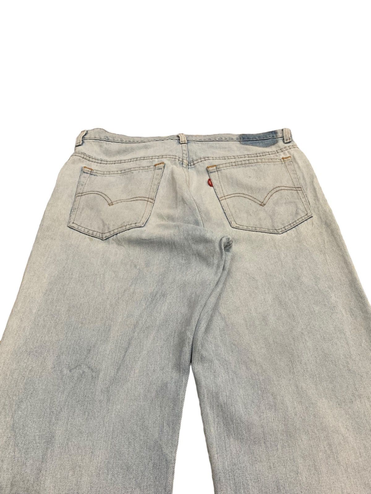 Levi's Vintage Levis 515 Light Wash Distressed Denim (AC48) Size US 32 / EU 48 - 12 Thumbnail