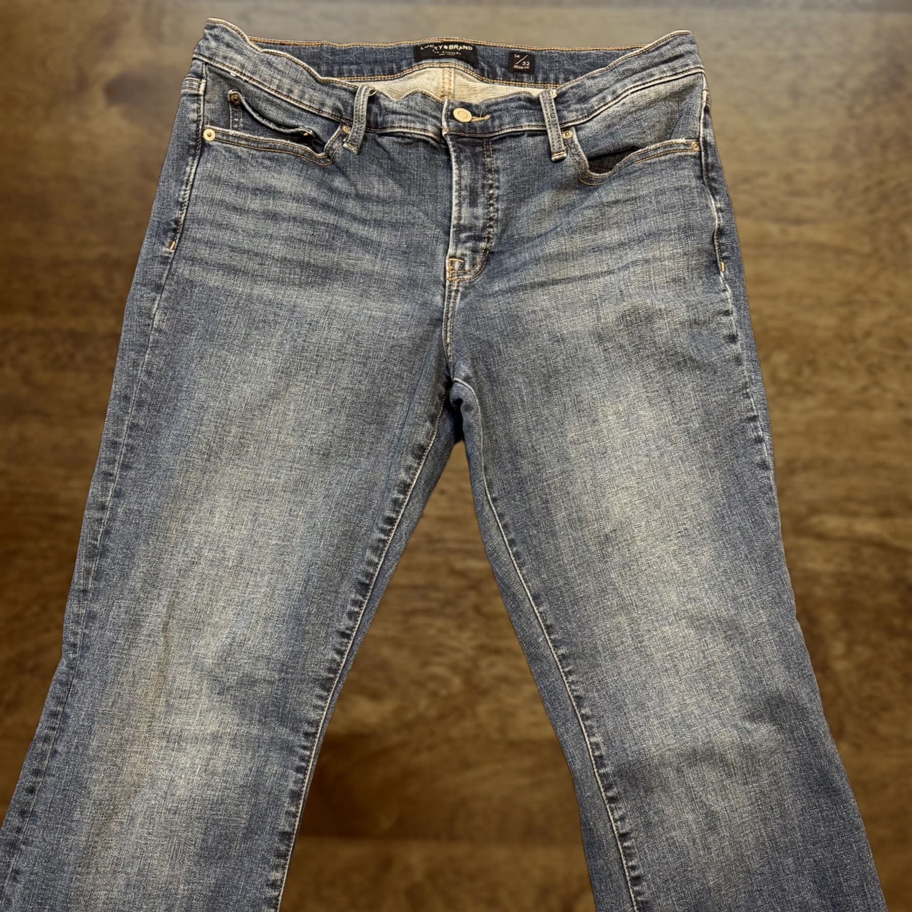 Lucky Brand Lucky Brand Sweet Boot Jeans Womens 14/32 Med Wash Blue Distressed Bootcut Denim Med Wash Jeans Boots cut Distressed 5-Pocket Womens Size 36" / US 14 / IT 50 - 1 Thumbnail
