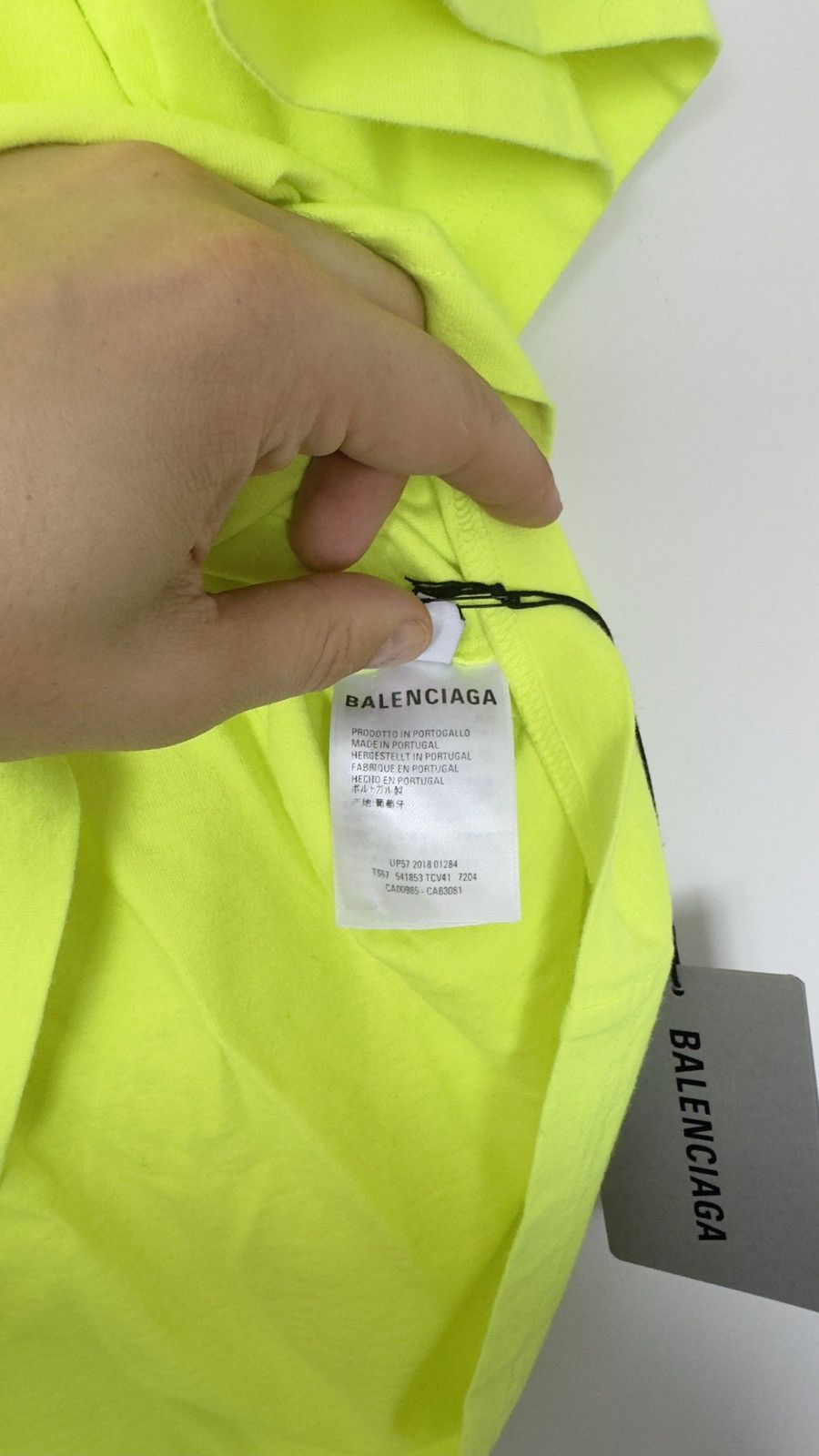 Balenciaga Balenciaga Neon Logo T-Shirt Size US XS / EU 42 / 0 - 5 Thumbnail