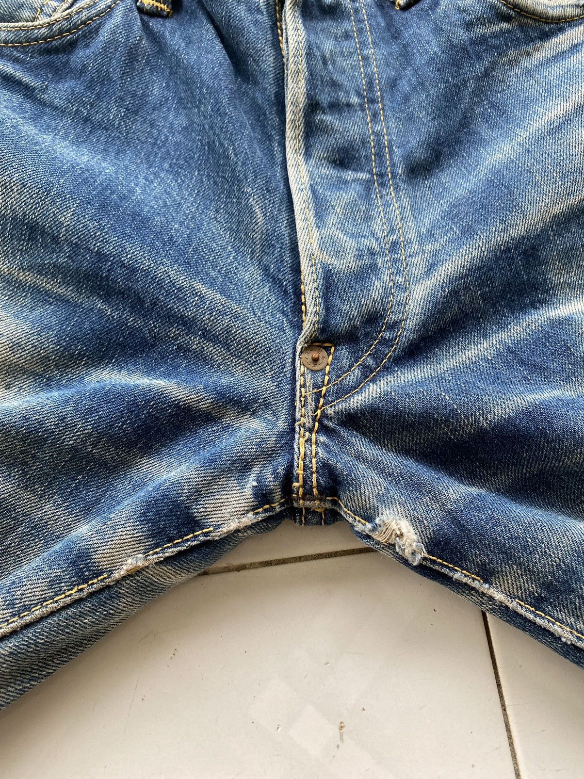 Evisu Vintage Evisu Thrashed Denim Size US 28 / EU 44 - 12 Thumbnail