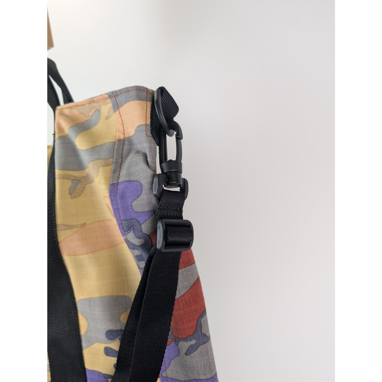 Stone Island o1rshd1 Heritage Camo Large Compass Embroidered Tote Bag Size ONE SIZE - 2 Thumbnail