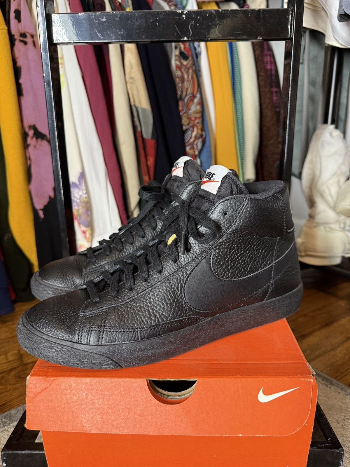 Nike Blazer Mid PRM Triple Black Size US 10 / EU 43 - 1 Thumbnail