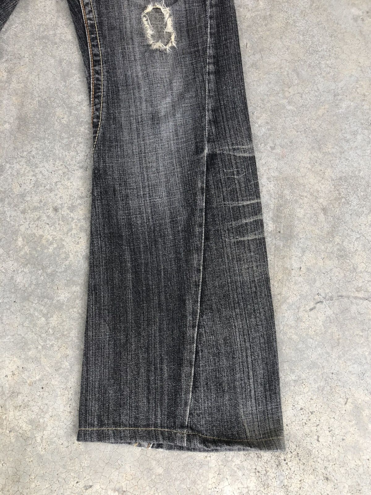 semanticdesign Semantic Design Flared Jeans Distressed Jeans Size US 32 / EU 48 - 6 Thumbnail