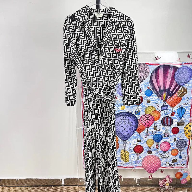 Fendi Fendi Multicolor Silk Dress Size M 0089 Size M / US 6-8 / IT 42-44 - 1 Thumbnail