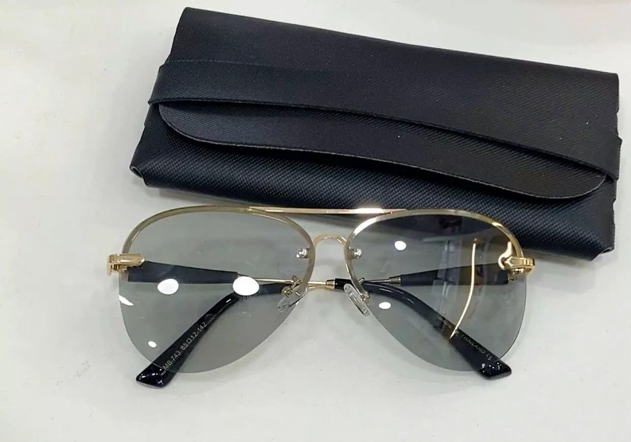 Other Vintage 90s Style Small Oval Sunglasses - Tortoise Shell Size ONE SIZE - 1 Thumbnail
