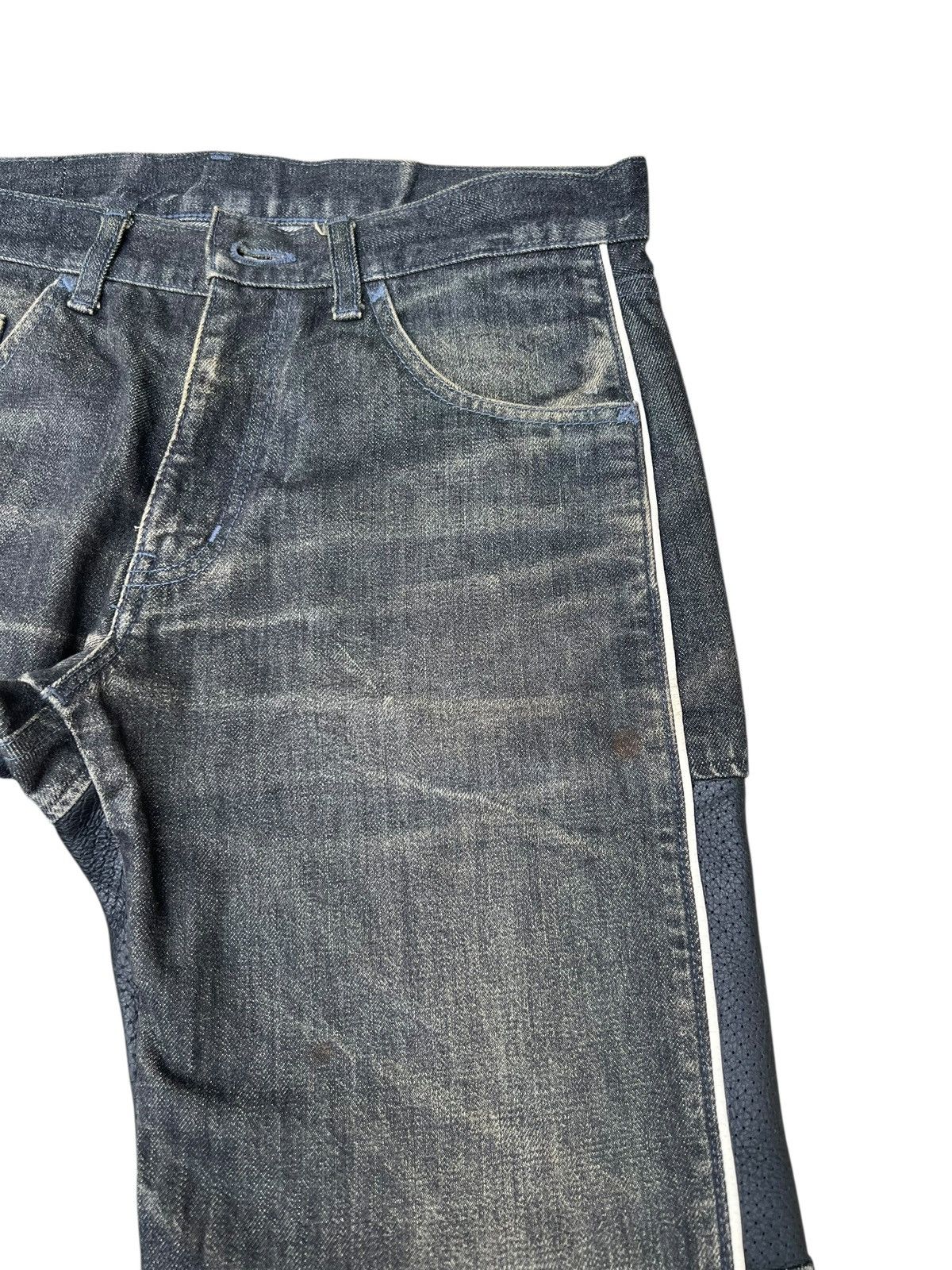 Neighborhood Vintage Neighborhood Japan Fade Denim Hybrid Leather Jeans Size US 30 / EU 46 - 11 Thumbnail