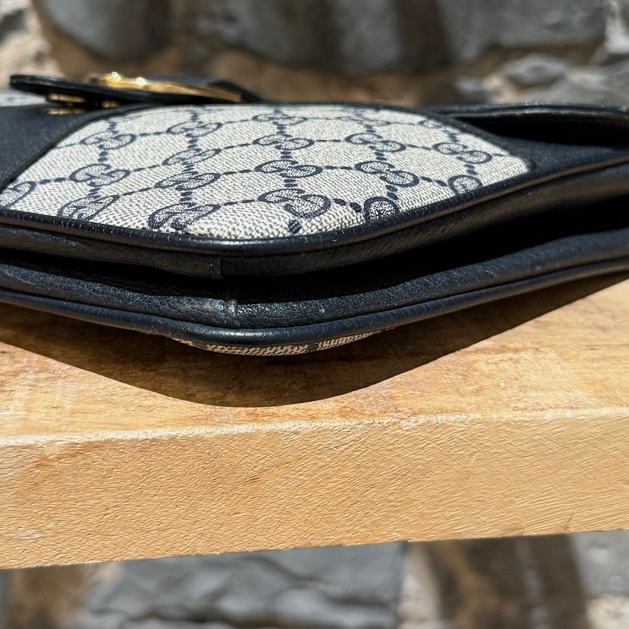 Gucci Gucci Vintage Navy Blue Leather GG Supreme Plus Shoulder Bag Size ONE SIZE - 16 Thumbnail