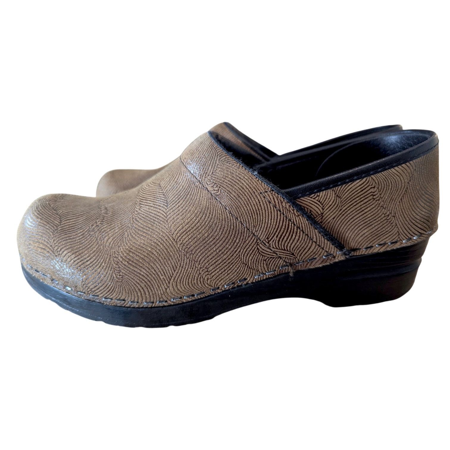 Other Sanita Brown Textured Wave Danish Clogs Size 39 Size US 8 / IT 38 - 7 Thumbnail
