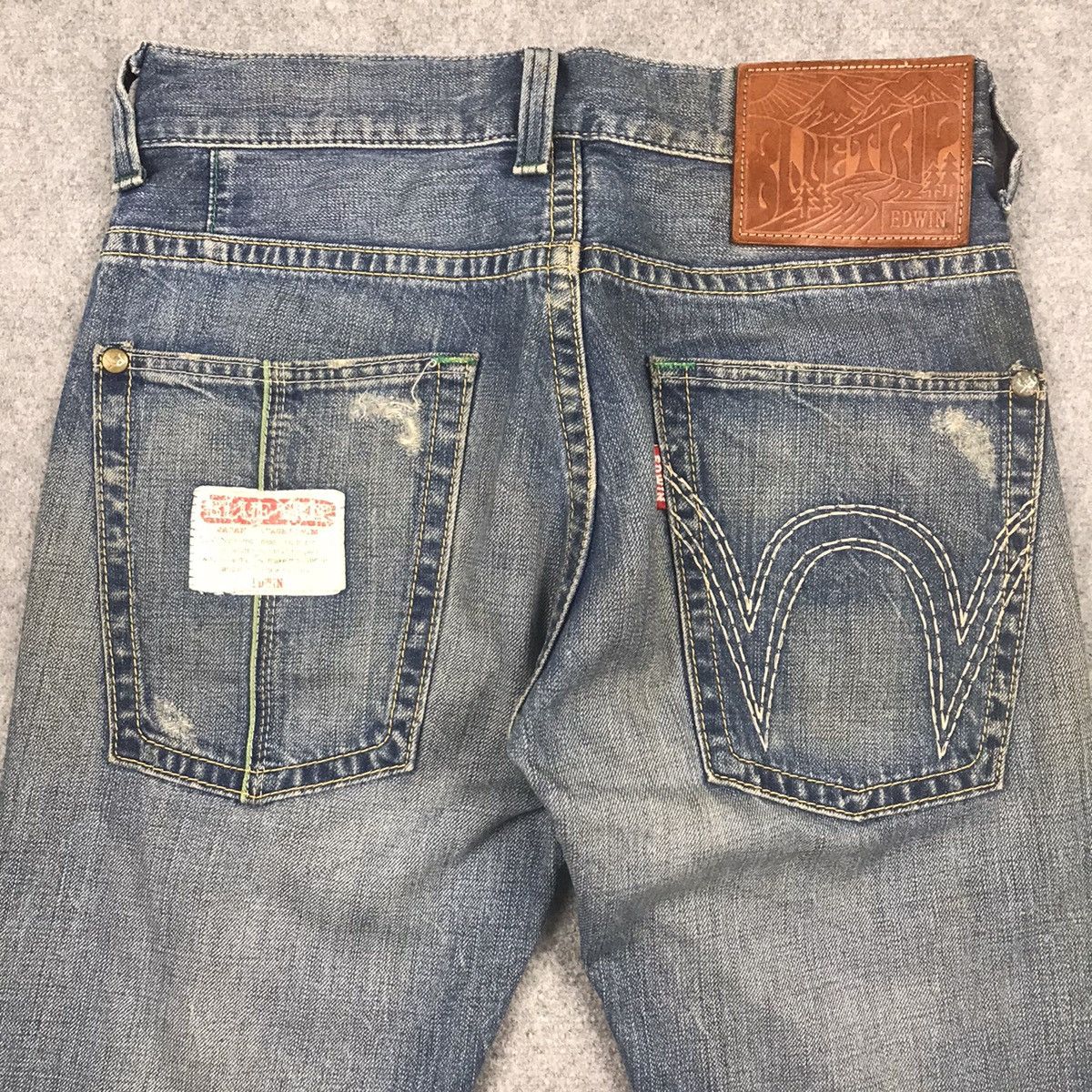 Japanese Brand RIPPED DISTRESSED EDWIN BLUE TRIP DENIM PANTS 145 Size US 28 / EU 44 - 13 Thumbnail