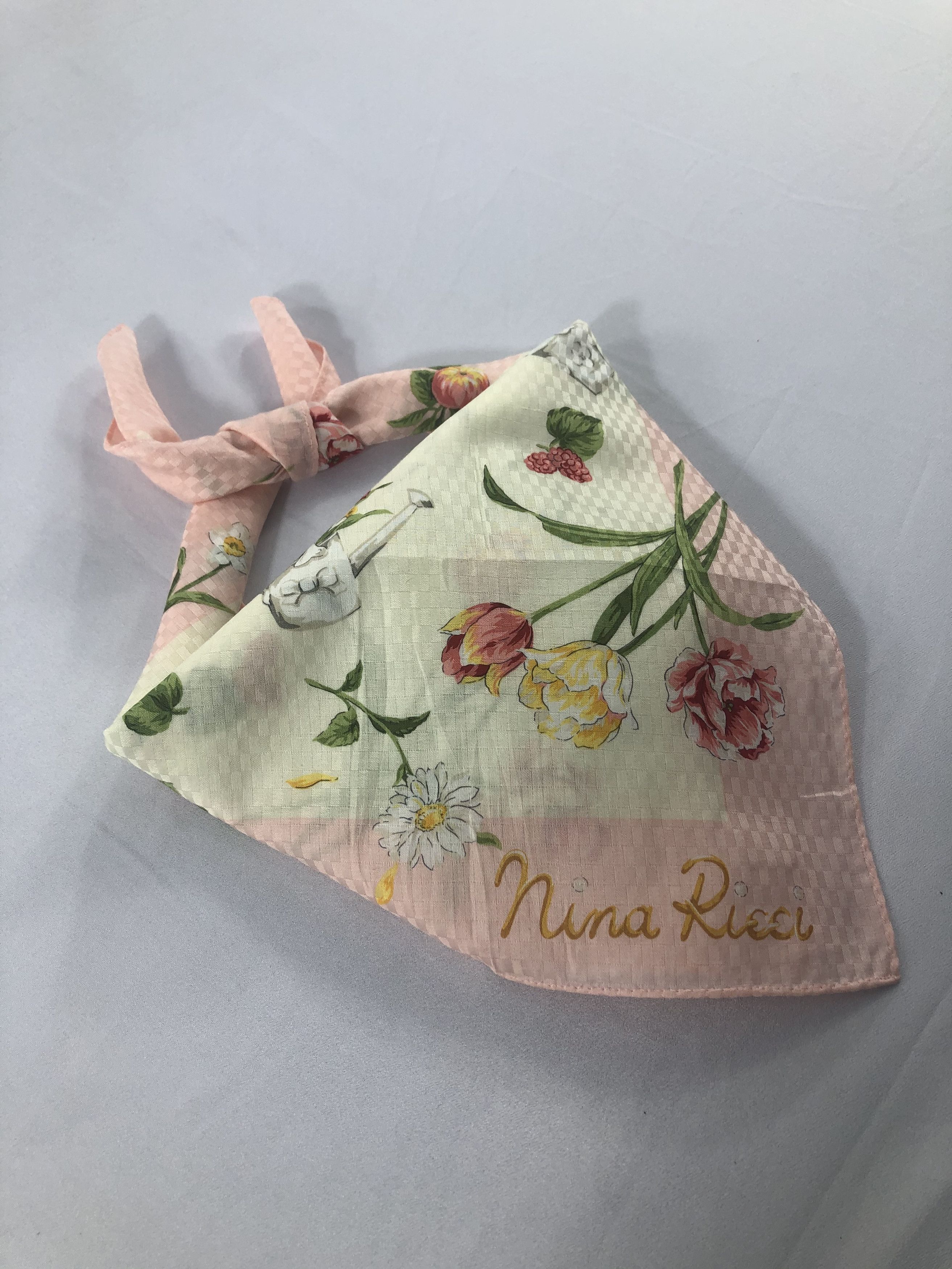 Nina Ricci × Other × Vintage Nina Ricci Handkerchief / Bandana / Neckerchief Size ONE SIZE - 2 Thumbnail
