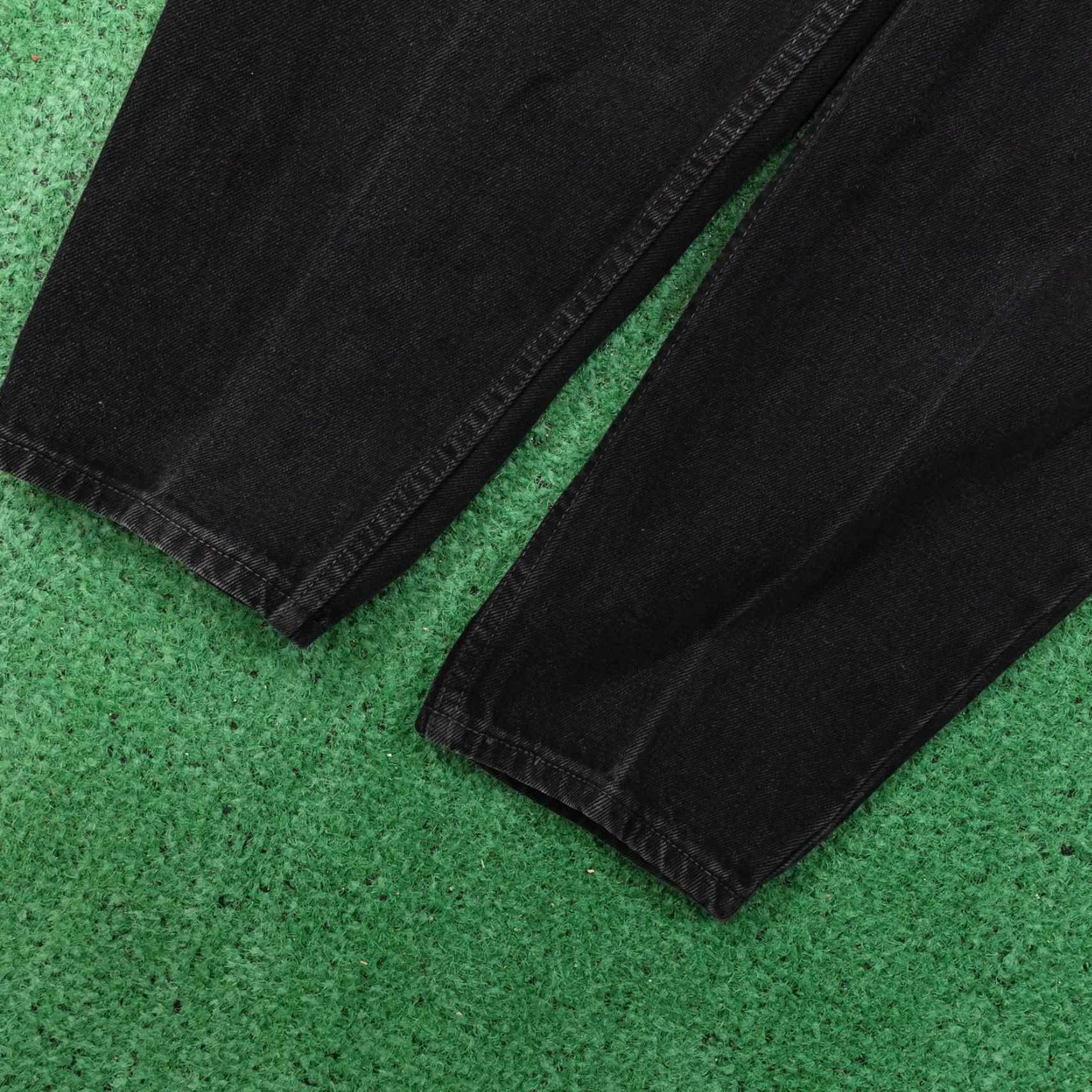 Levi's Vintage Levi's 550 Jeans Men's Relaxed Fit Tapered Black Denim 42x29 Size 42" / US 20 - 3 Thumbnail