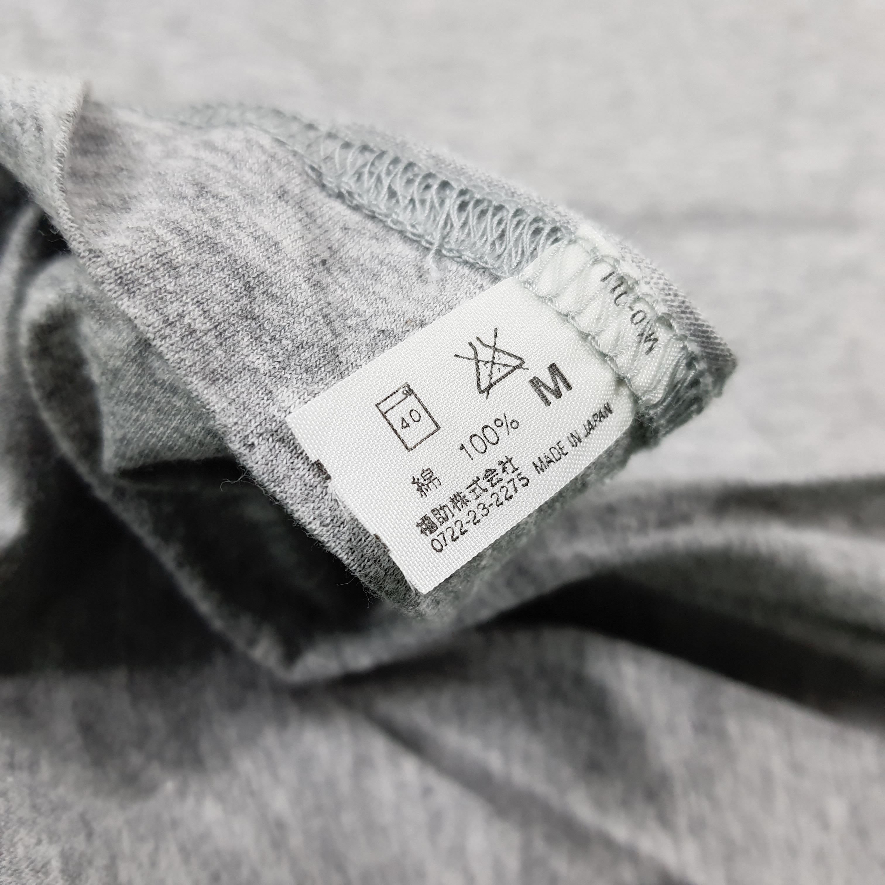 Burberry Vintage Burberrys Spell Out Custom Logo Tshirt C285N31 Size US M / EU 48-50 / 2 - 5 Thumbnail