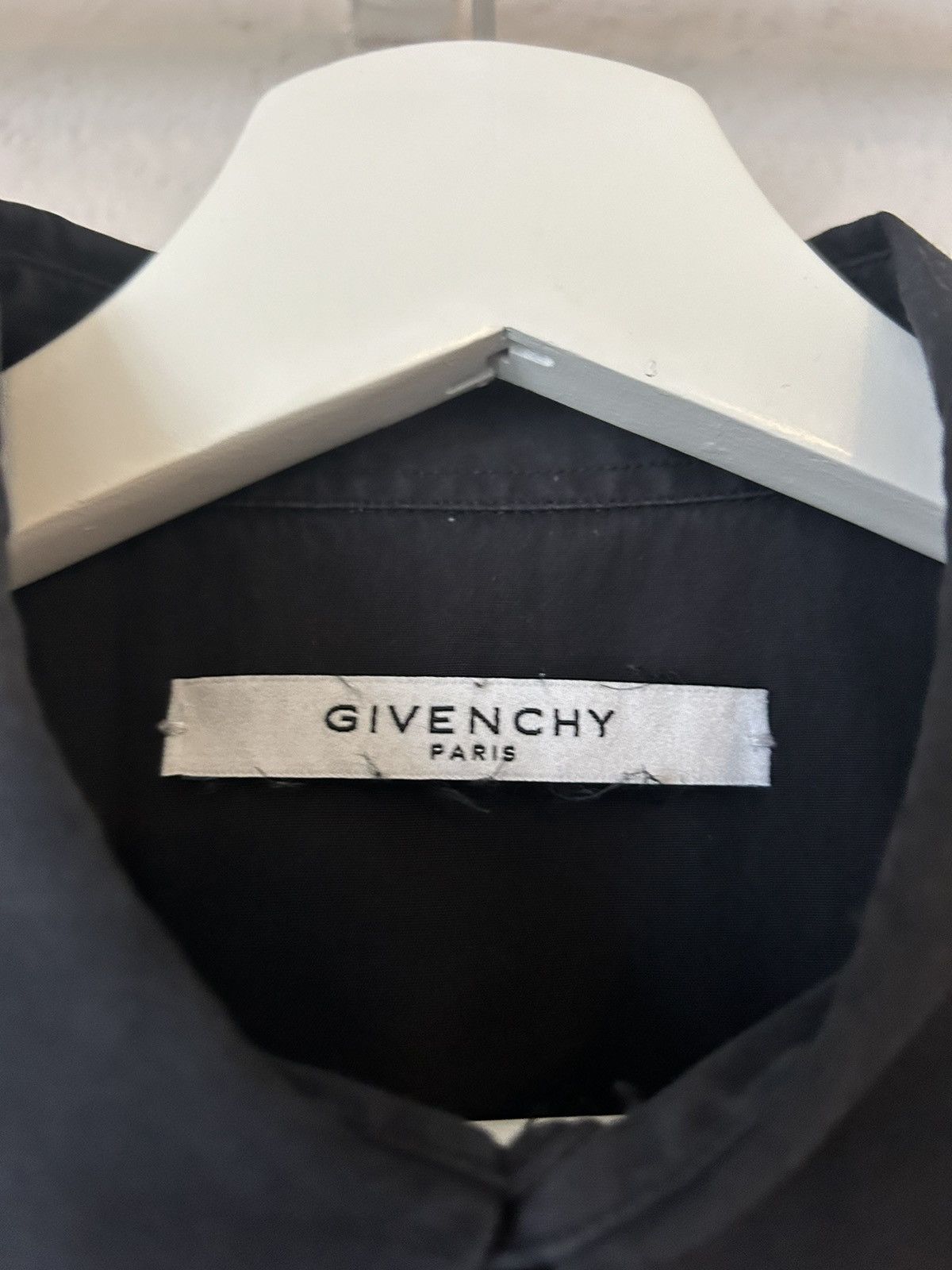 Givenchy Givenchy Black Embroidered Shirt with French Cuffs – Size 41 Size US L / EU 52-54 / 3 - 4 Thumbnail