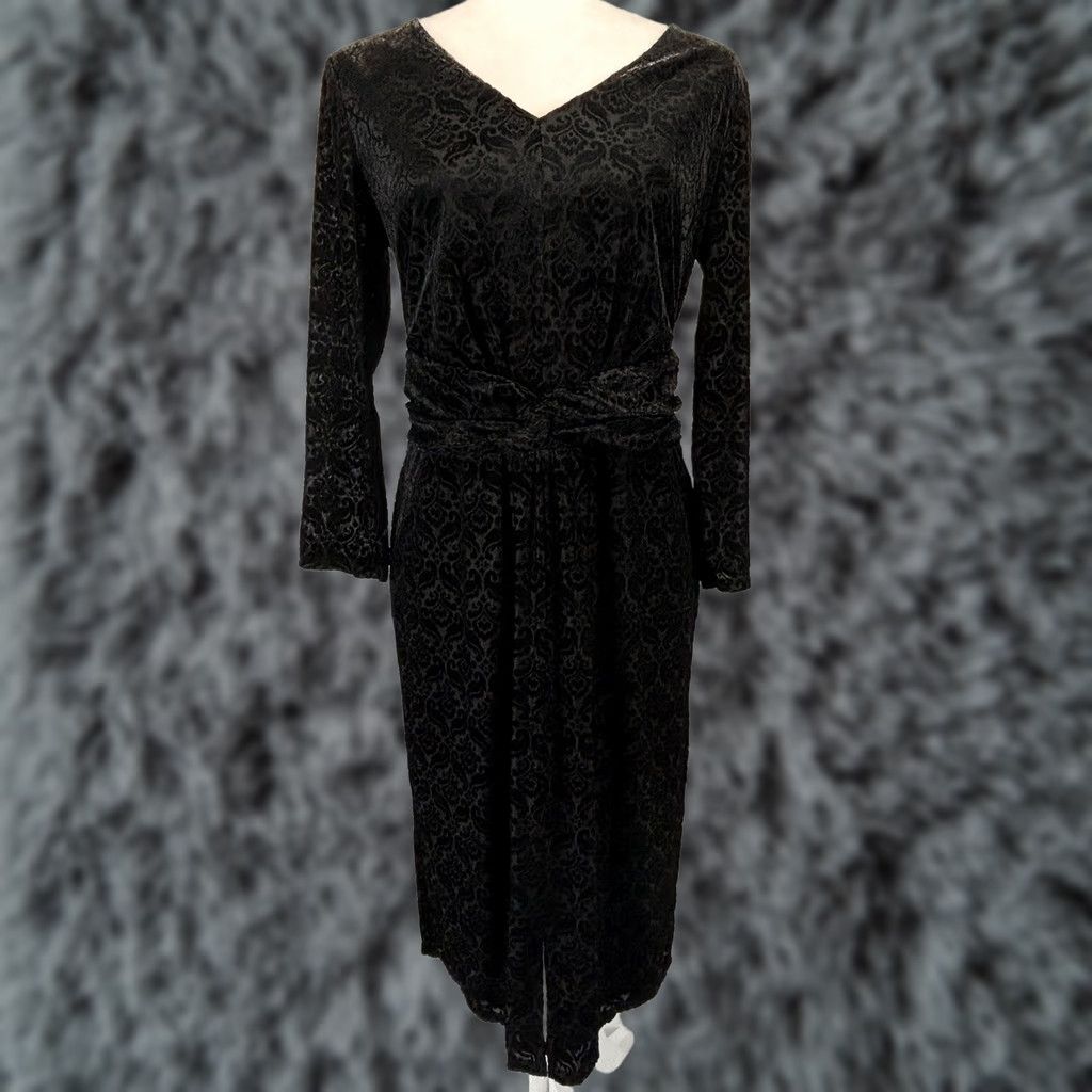 Talbots Talbots Velvet Burnout Sheath Knee Length Dress Womens M Witchy Goth Stretch Twist Front Black 3/4 Sleeve V-Neck Knee Length Vintage No N/A Size M / US 6-8 / IT 42-44 - 1 Thumbnail