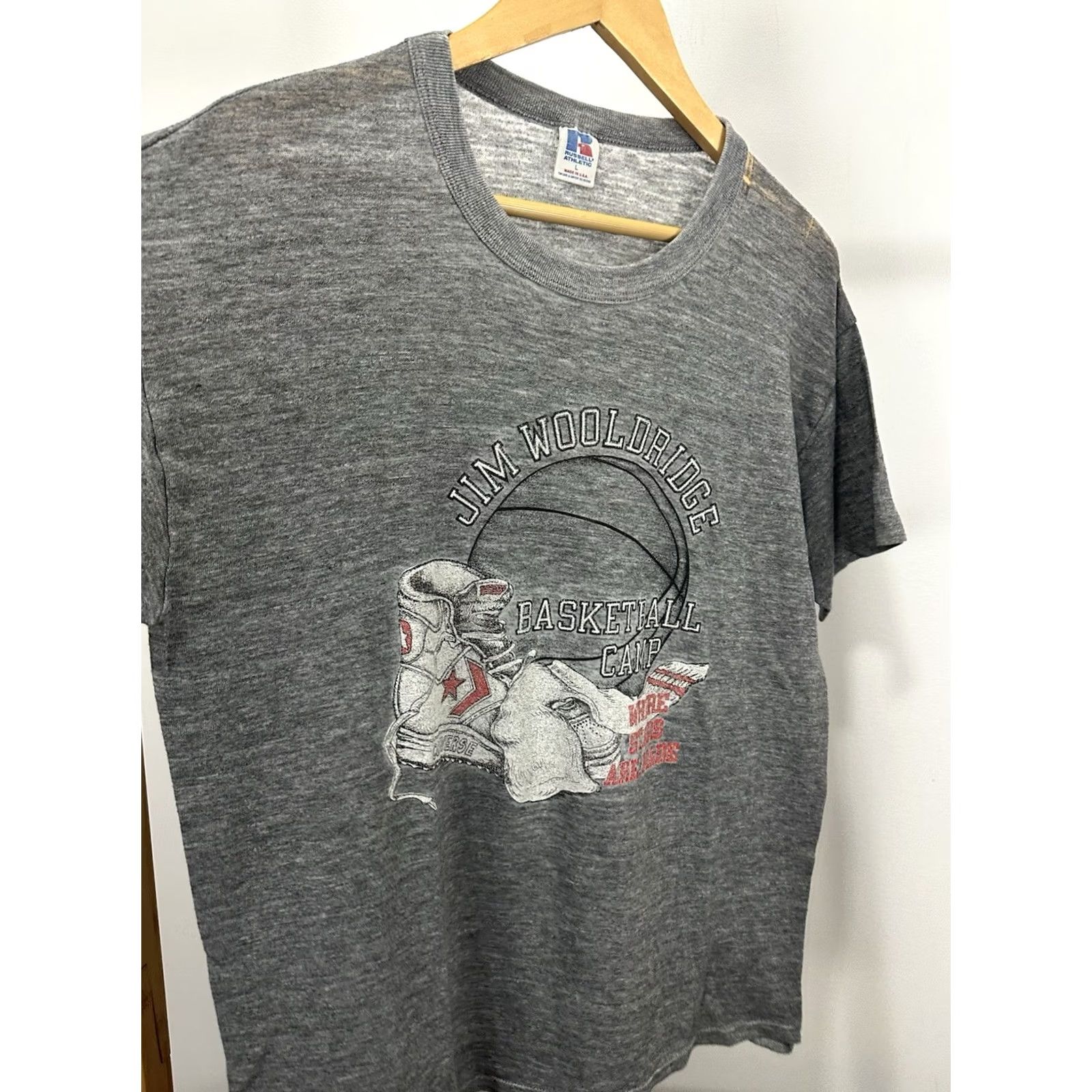 Russell Athletic VINTAGE Russell Athletic T-Shirt Gray L Mens Grunge Burnout Thin 80s Paper Thin Worn Costume Style Size US L / EU 52-54 / 3 - 6 Thumbnail