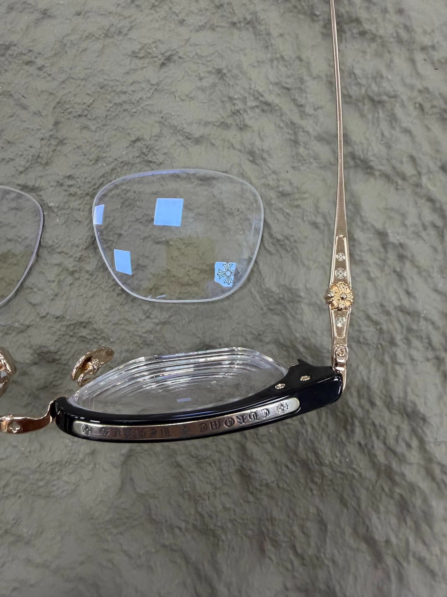 Chrome Hearts Chrome Hearts SLUNTRADICTION Eyeglasses (Black/Gold) Size ONE SIZE - 6 Thumbnail
