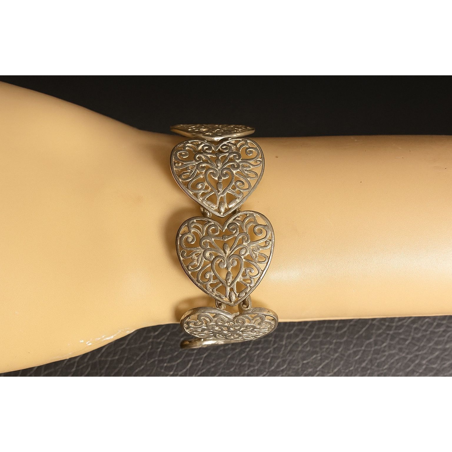 Vintage Vintage Boho Filigree Heart Link Silver Tone Bracelet Size ONE SIZE - 2 Thumbnail