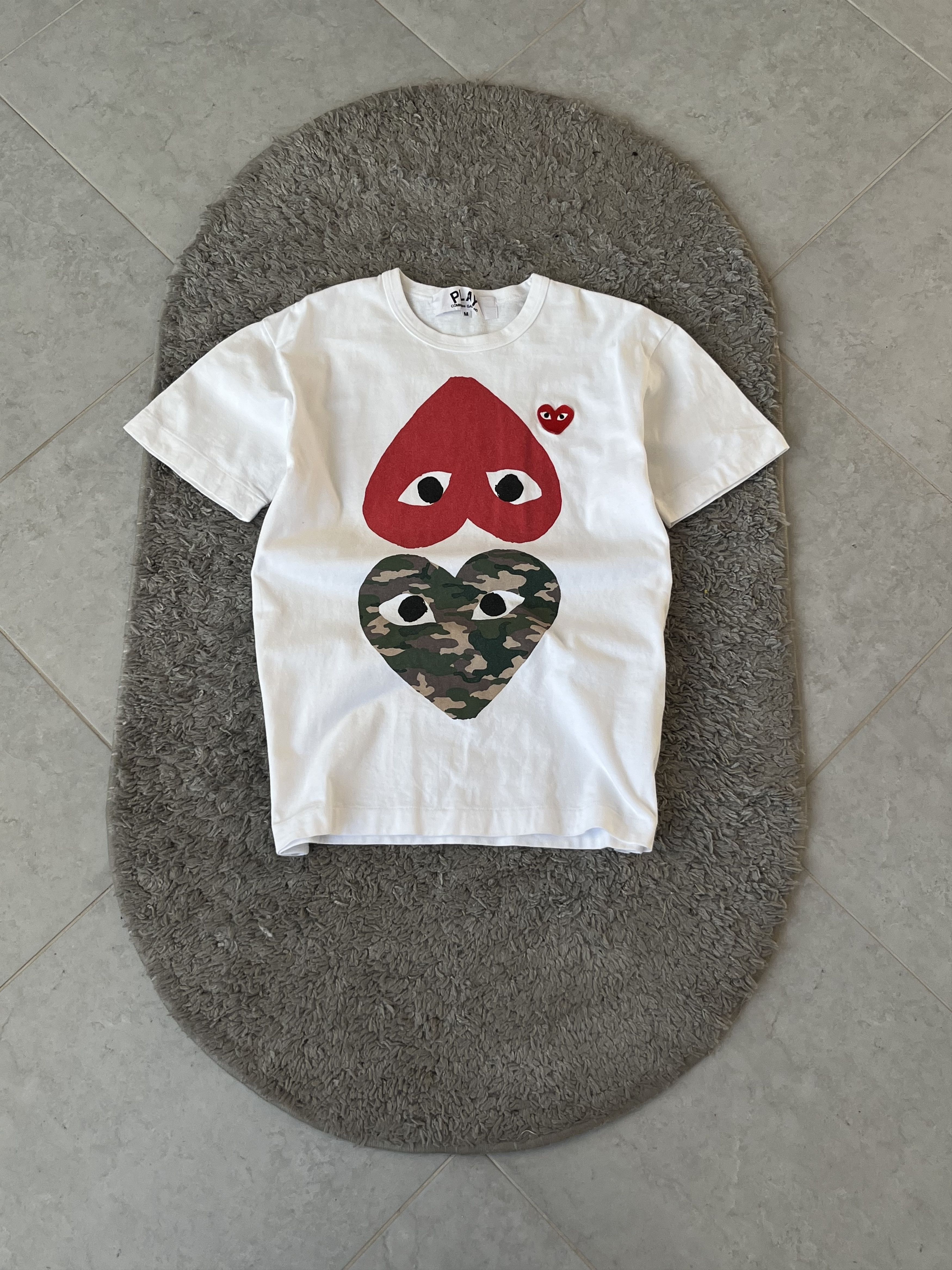 Comme des Garcons Comme De Garcons PLAY Red blue eyes Cotton T