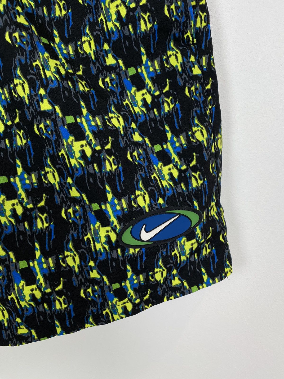 Swims Nike 90’s Neon Swimming Trunks Board Shorts Men’s Size M Top Size US 34 / EU 50 - 3 Thumbnail