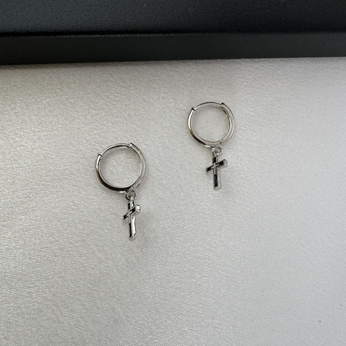 Other Cross Dangle Drop Earrings for Men Women,Unisex Style Size ONE SIZE - 4 Thumbnail