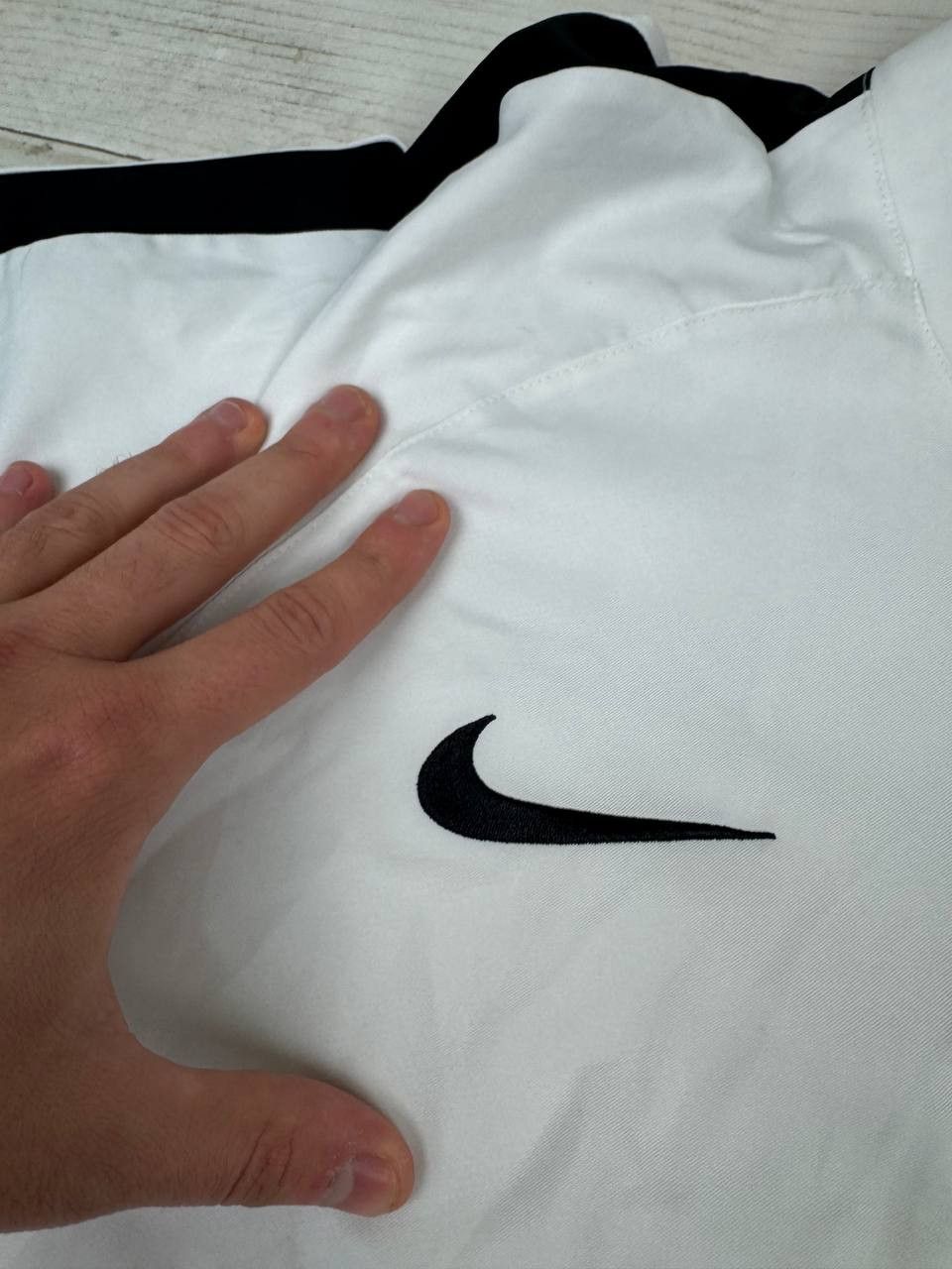 Nike Vintage Nike Track Jacket Swoosh Nylon Size US M / EU 48-50 / 2 - 7 Thumbnail