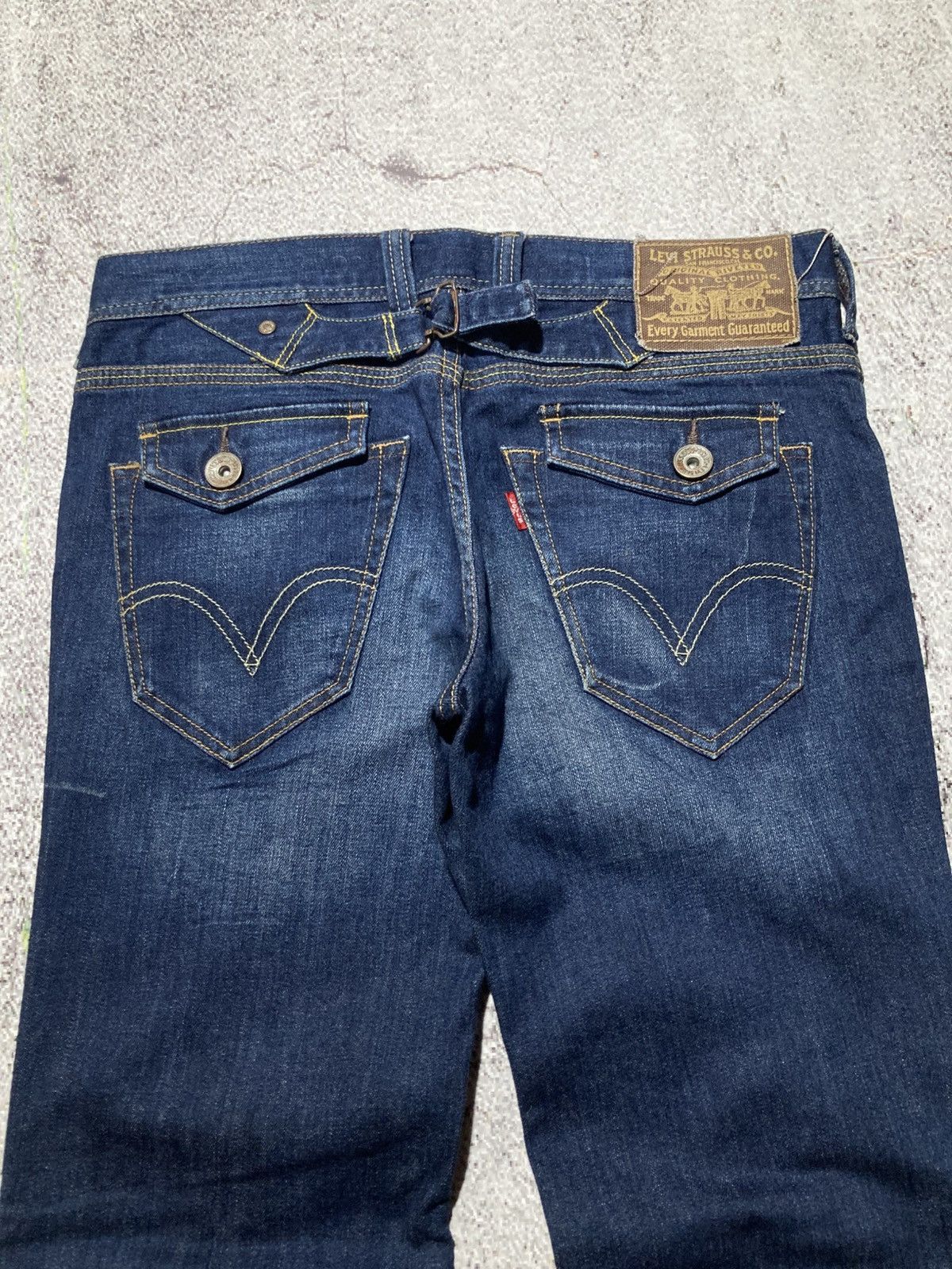 Levi's Vintage Clothing Vintage Levis Buckleback Bootcut Clawmark Flared Jeans Pants Size US 30 / EU 46 - 15 Thumbnail