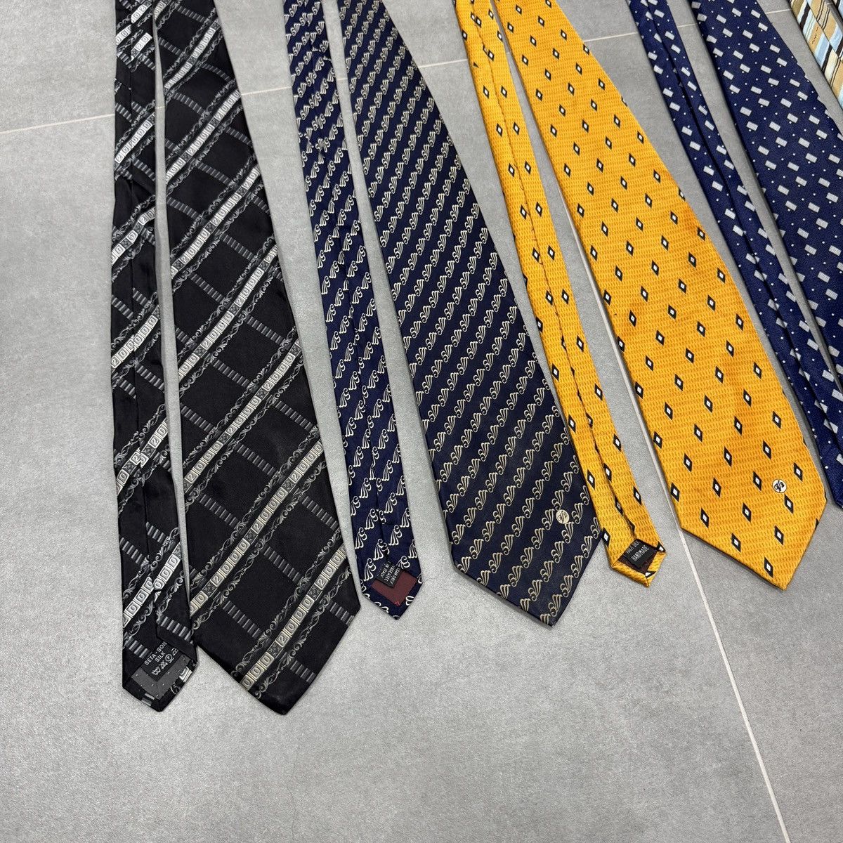Versace × Vintage Vintage Gianni Versace Silk Ties x5 Size ONE SIZE - 5 Thumbnail
