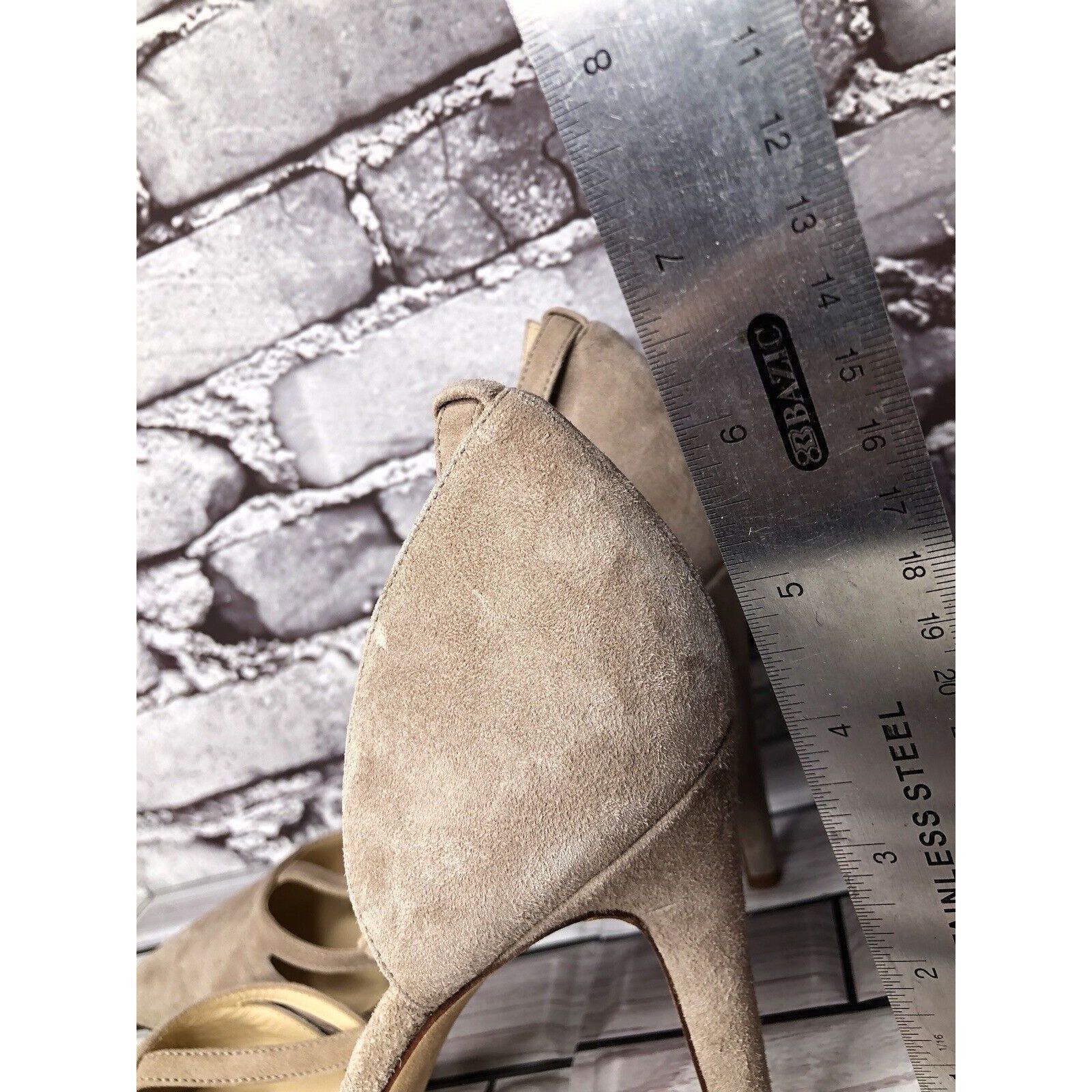Saks Fifth Avenue Saks Fifth Ave Taupe Suede Leather Pointed Toe Strap Heels W Size US 9.5 / IT 39.5 - 11 Thumbnail