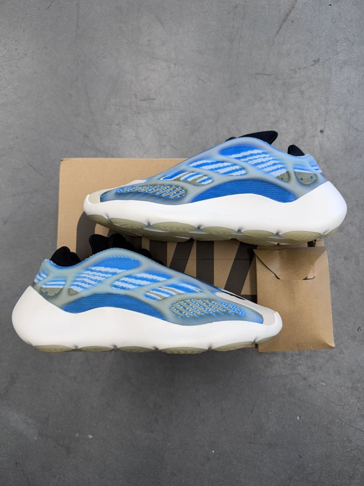 2020 Adidas Yeezy 700 V3 Arzareth