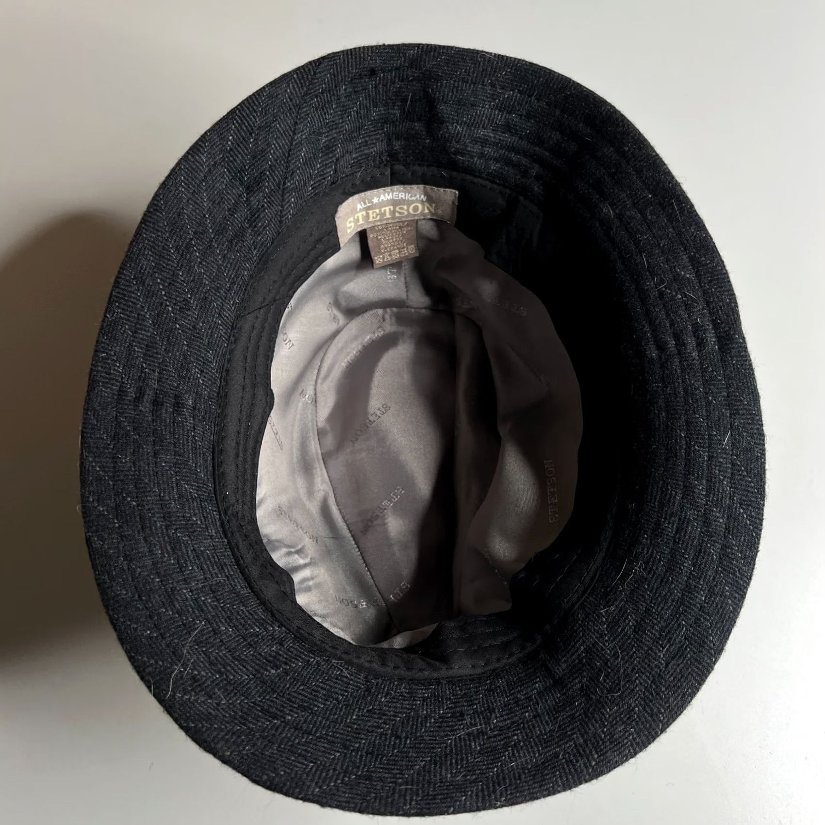 Stetson Stetson Wool Bucket Hat Herringbone Black Gray All American XL Men Bron Wool Bucket Hat XL Gray Stetson All American Men Size ONE SIZE - 6 Thumbnail