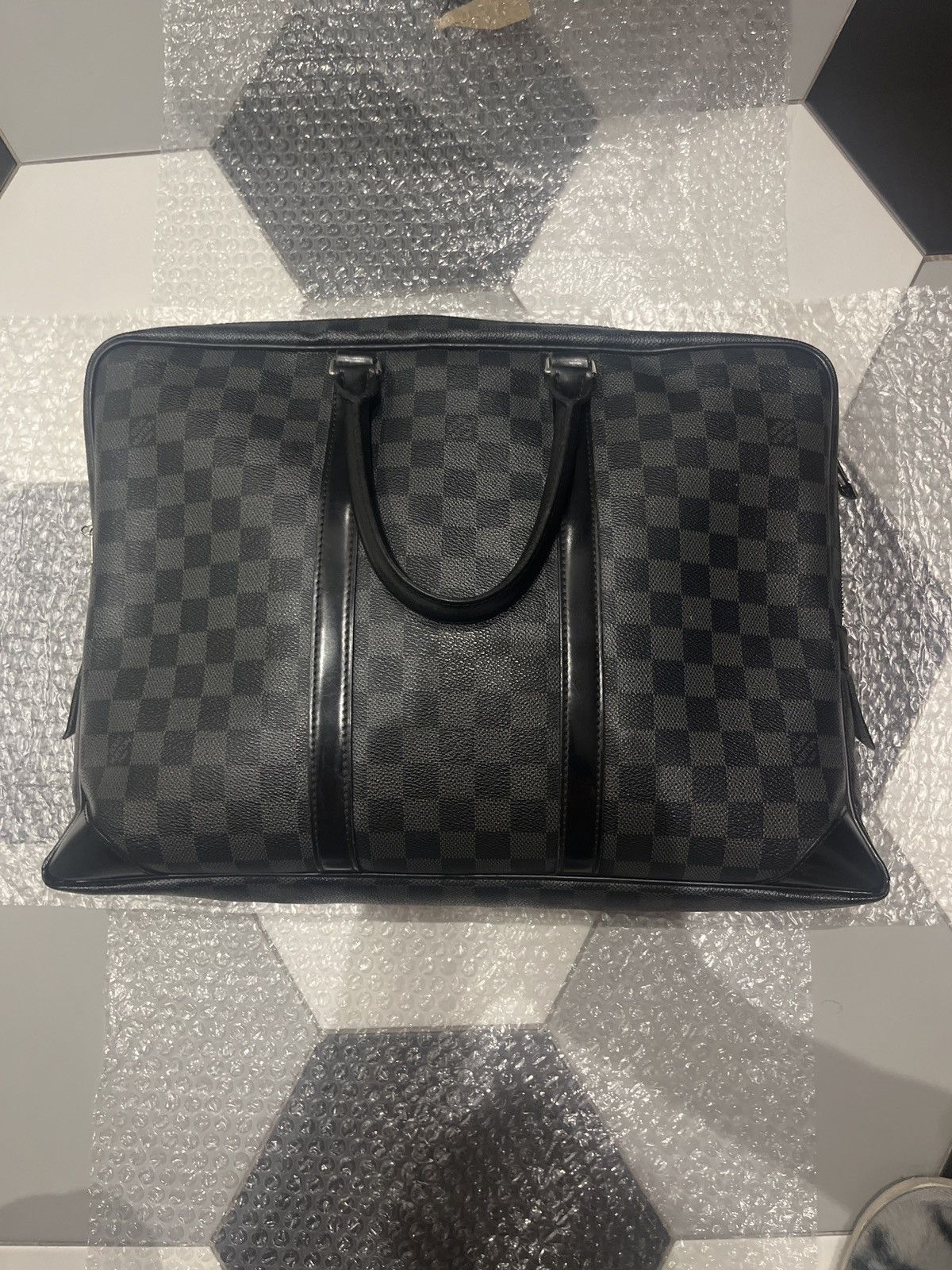 Louis Vuitton Louis Vuitton Porte Documents Voyage Damier Size ONE SIZE - 1 Thumbnail
