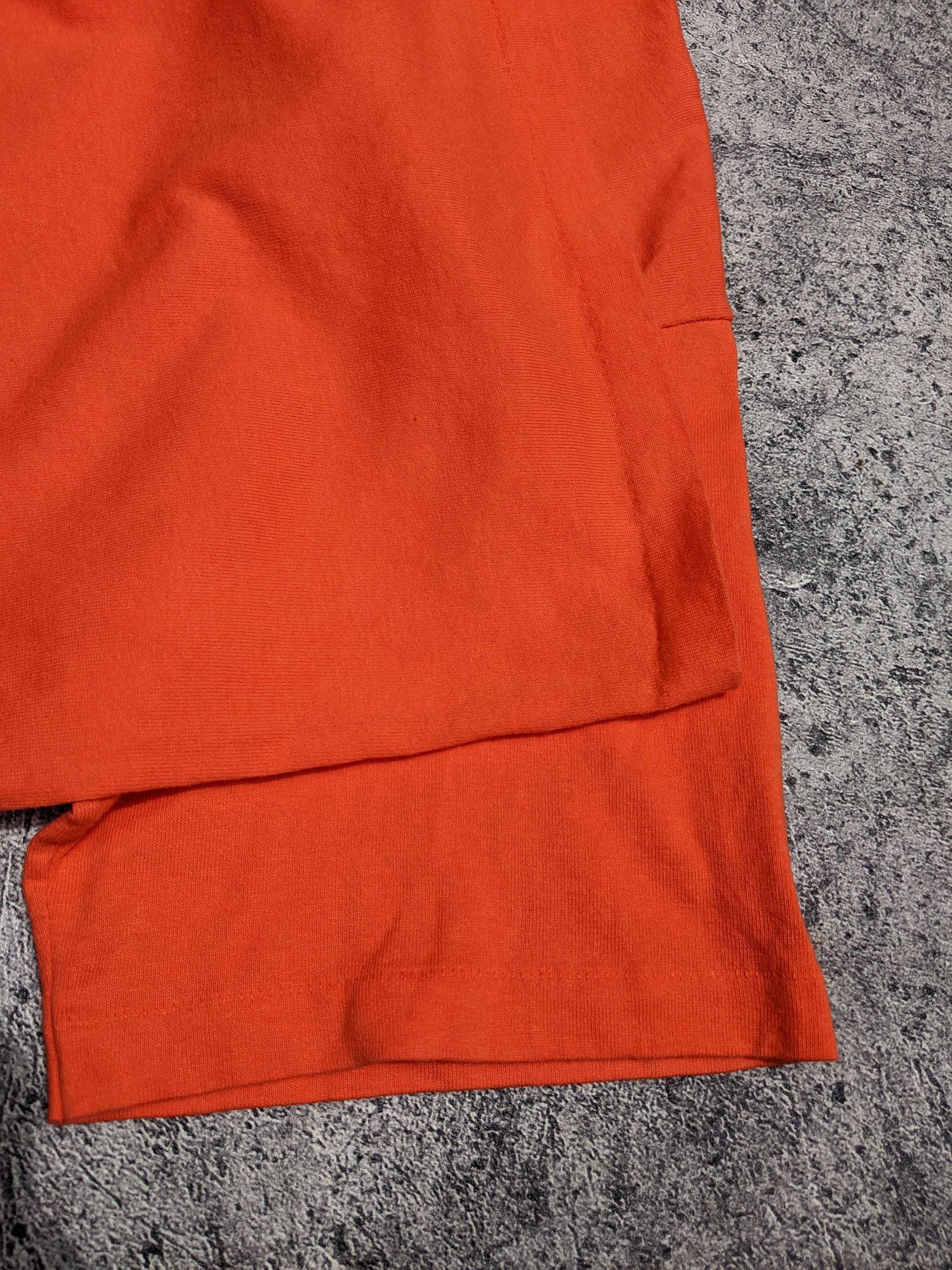 Japanese Brand Bitch Skateboard Rare Design Vintage T shirt Size US L / EU 52-54 / 3 - 5 Thumbnail