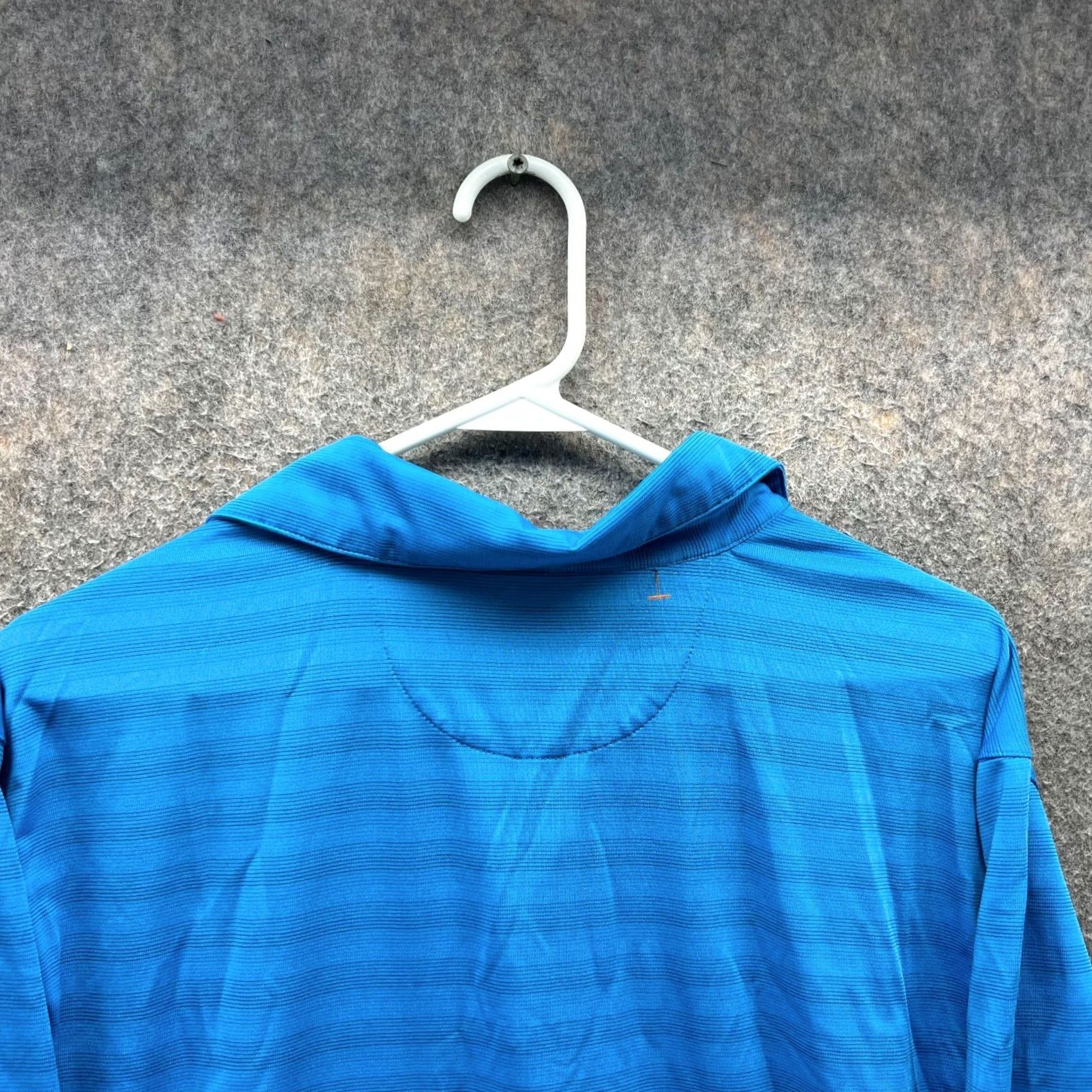 Under Armour Under Armour Polo Shirt Mens Large Blue Striped HeatGear Knit Golf UA Size US L / EU 52-54 / 3 - 4 Thumbnail