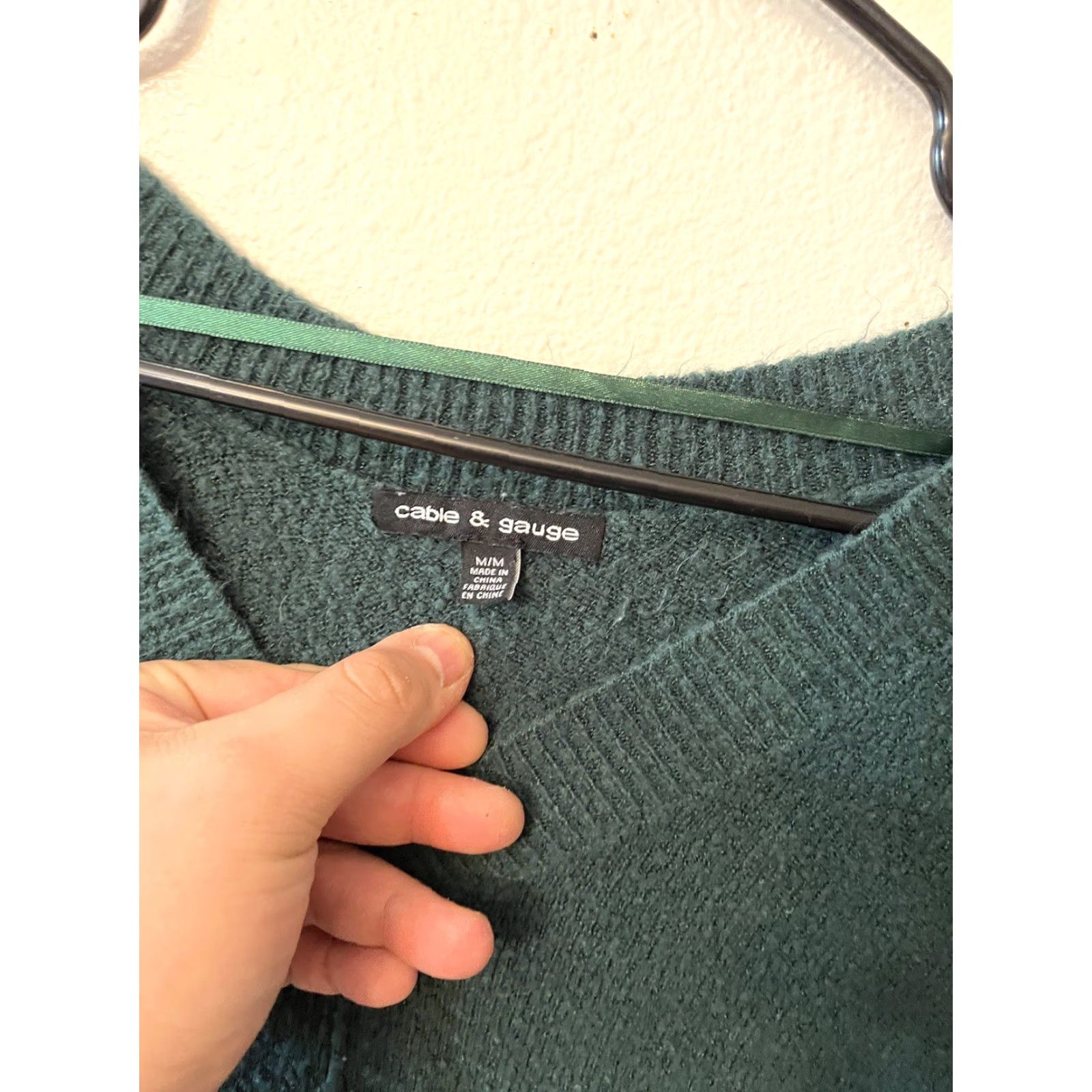 Vintage Cable Gauge Sweater Womens Size Medium Green Long Sleeve Tunic V Neck Size M / US 6-8 / IT 42-44 - 2 Thumbnail