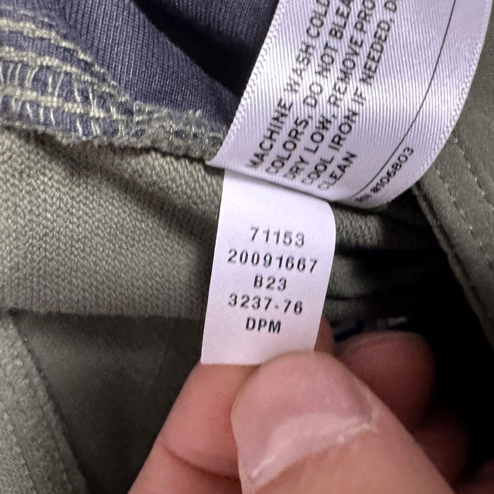 Vintage Duluth Trading Pants Mens 42x32 Flexpedition Cargo Nylon Stretch Relaxed 71153 Cargo Pants Mens 42 Regular Green Nylon Stretch Wide 71153 Size US 42 / EU 58 - 7 Thumbnail