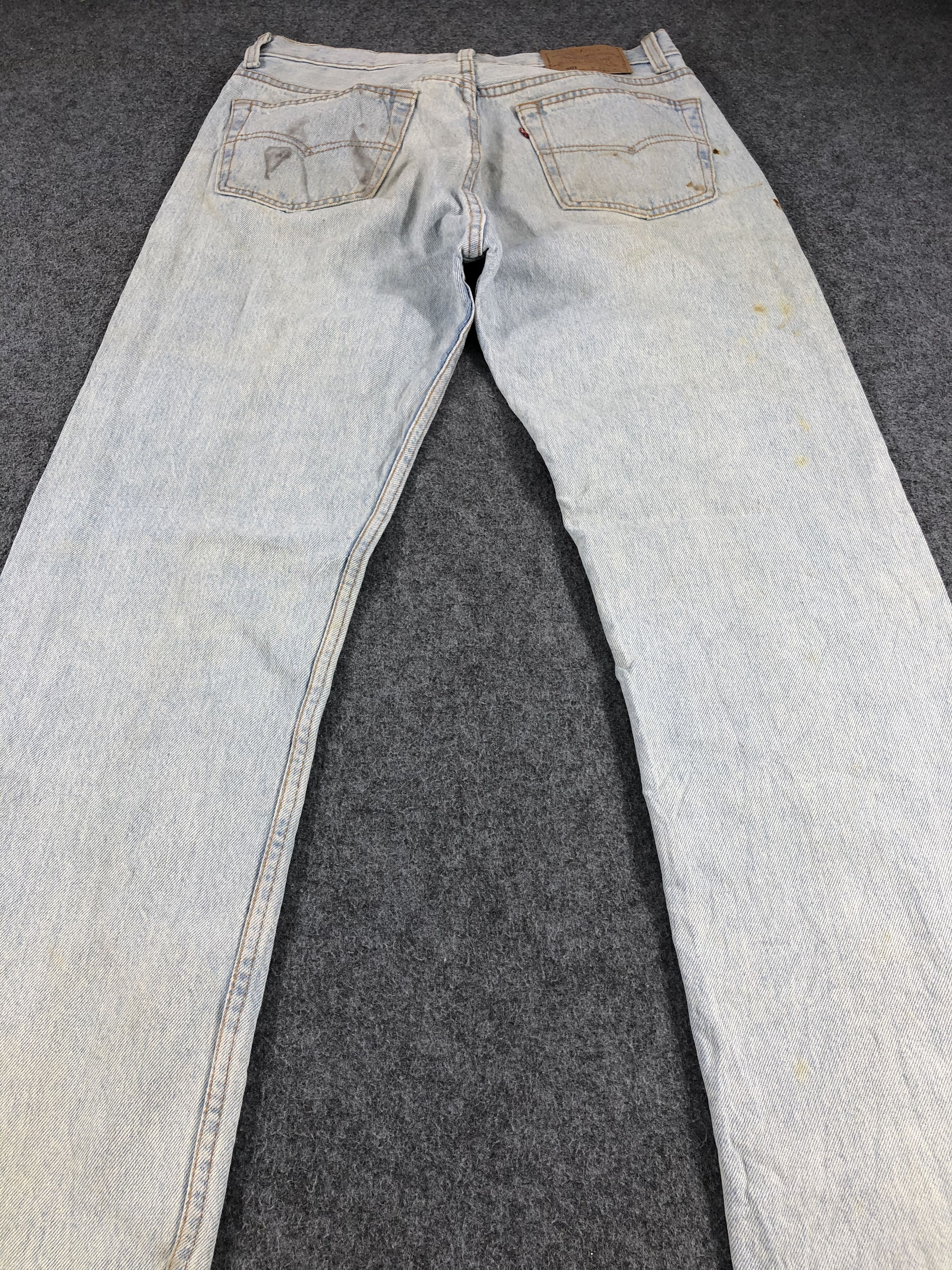 Levi's Vintage 90s Light Wash Levis 501 Jeans-JM657 Size US 32 / EU 48 - 4 Thumbnail