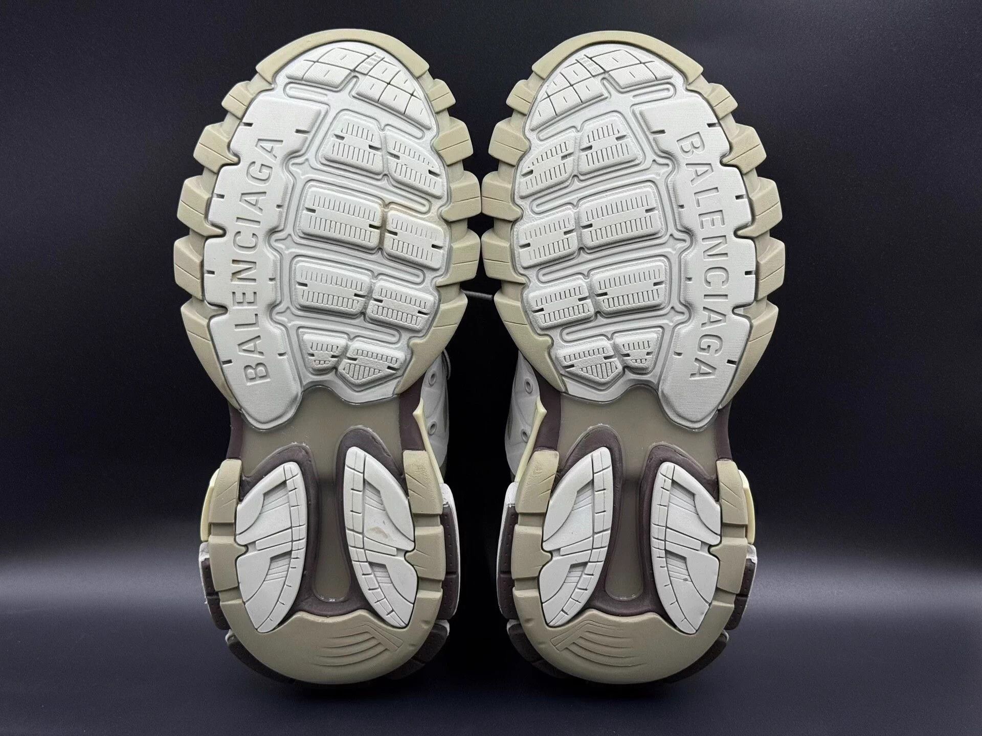 Balenciaga Balenciaga Track round-toe lace-up low-top men's gray Size US 8 / EU 41 - 6 Thumbnail