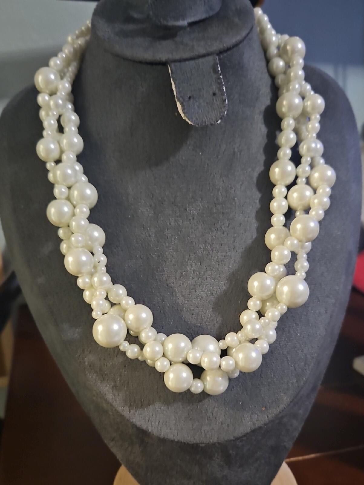 Other Classic Multi-Strand Ivory Pearl Necklace Size ONE SIZE - 1 Thumbnail