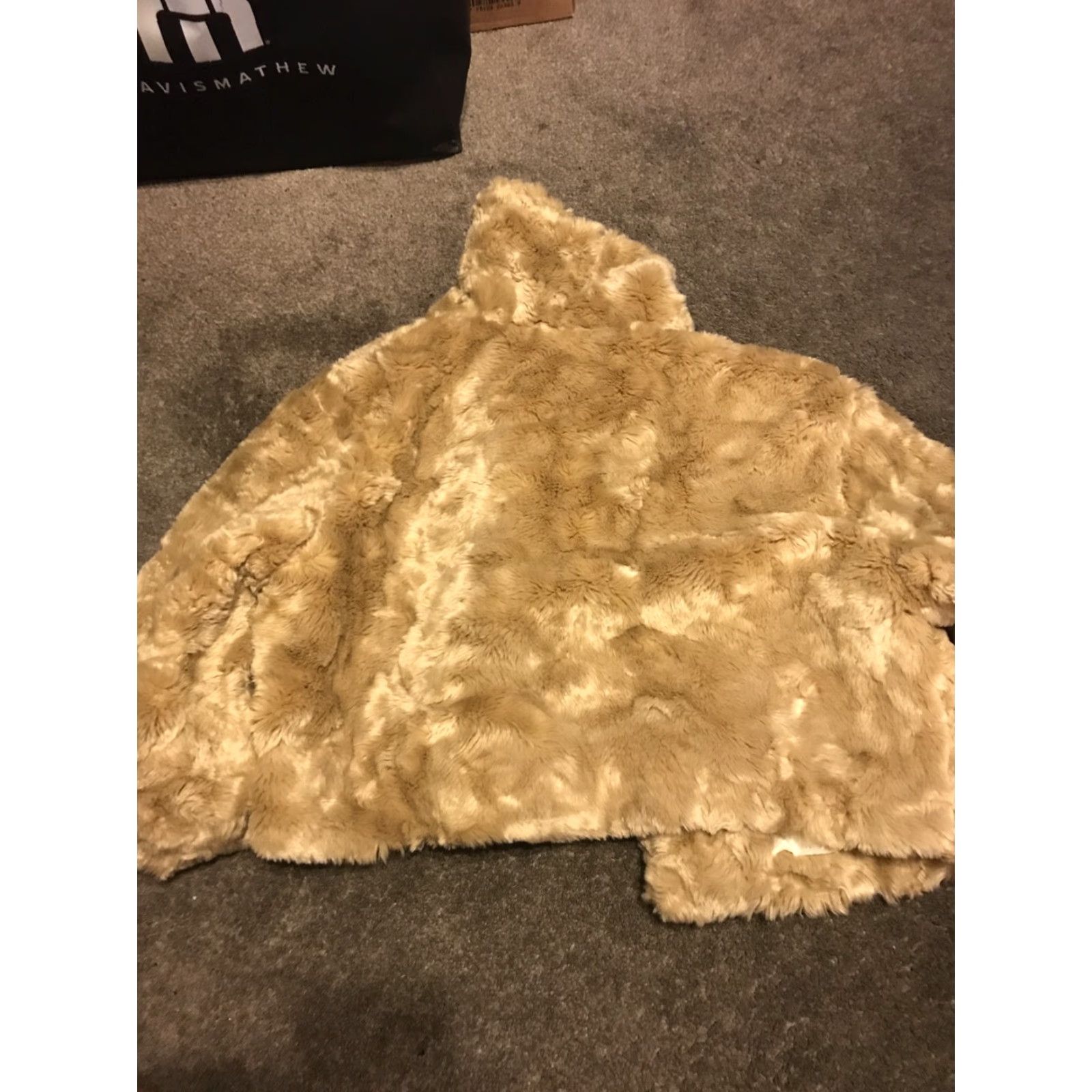 Vintage Mac + Jac Faux Fur Crop Jacket Open Front Size 10 Women Beige Polyester Short Coat/ Jacket Trend 90s (if applicable) Size L / US 10 / IT 46 - 4 Thumbnail