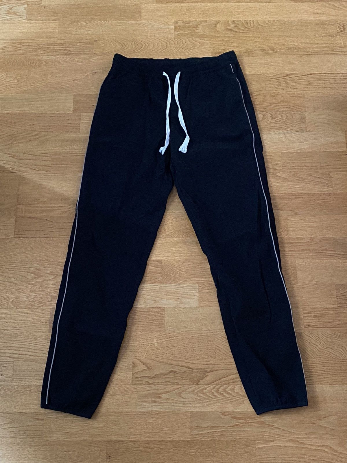 Reflective shell pants